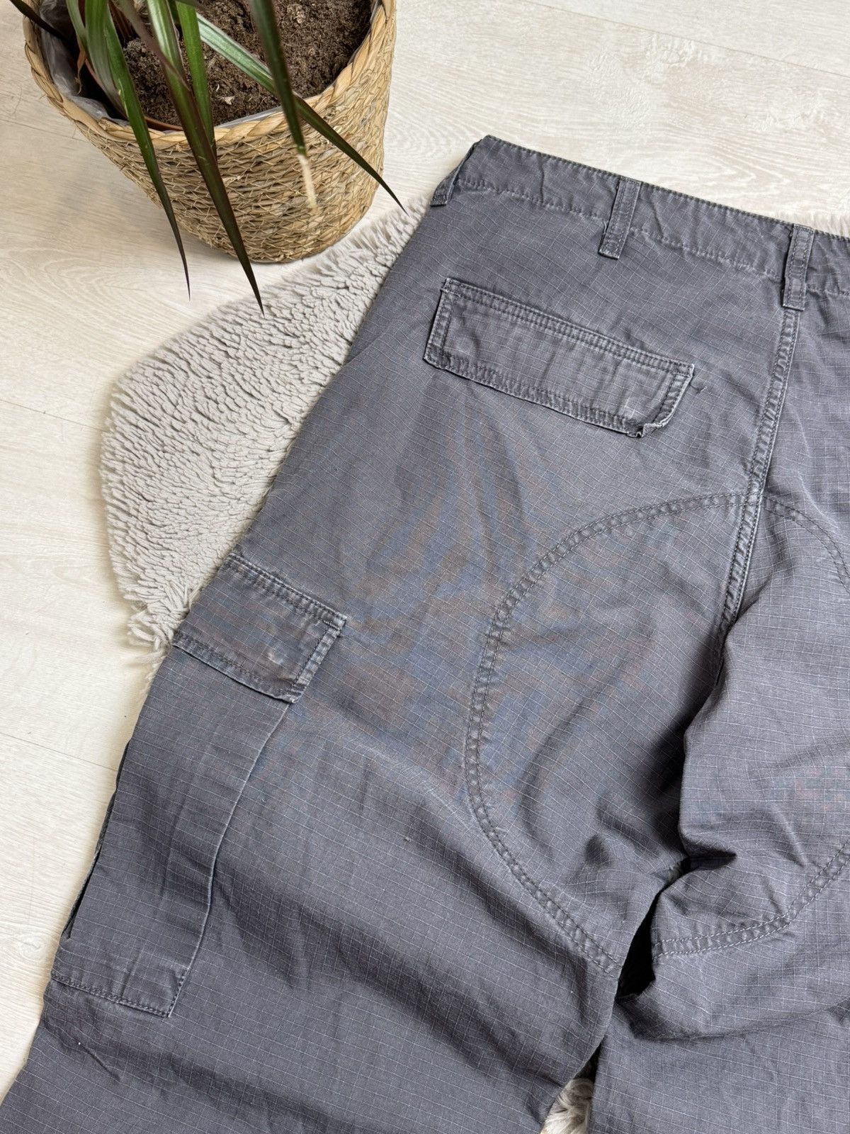 Carhartt × Vintage Carhartt vintage cargo baggy pants Center logo multi pocket Size US 34 / EU 50 - 3 Thumbnail