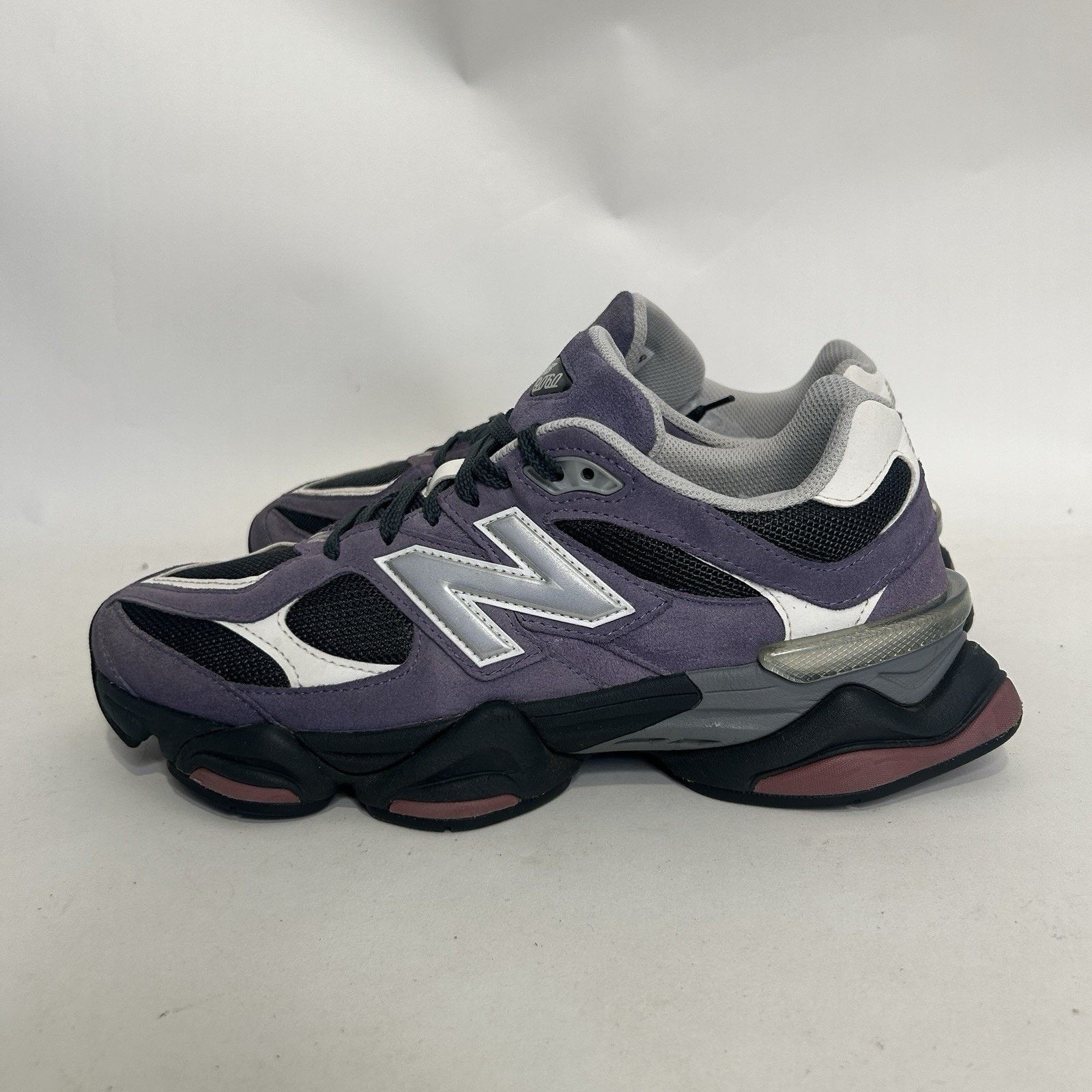New Balance New Balance 9060 “Mercury Purple Black” U9060VRB Size US 9.5 / EU 42-43 - 6 Thumbnail