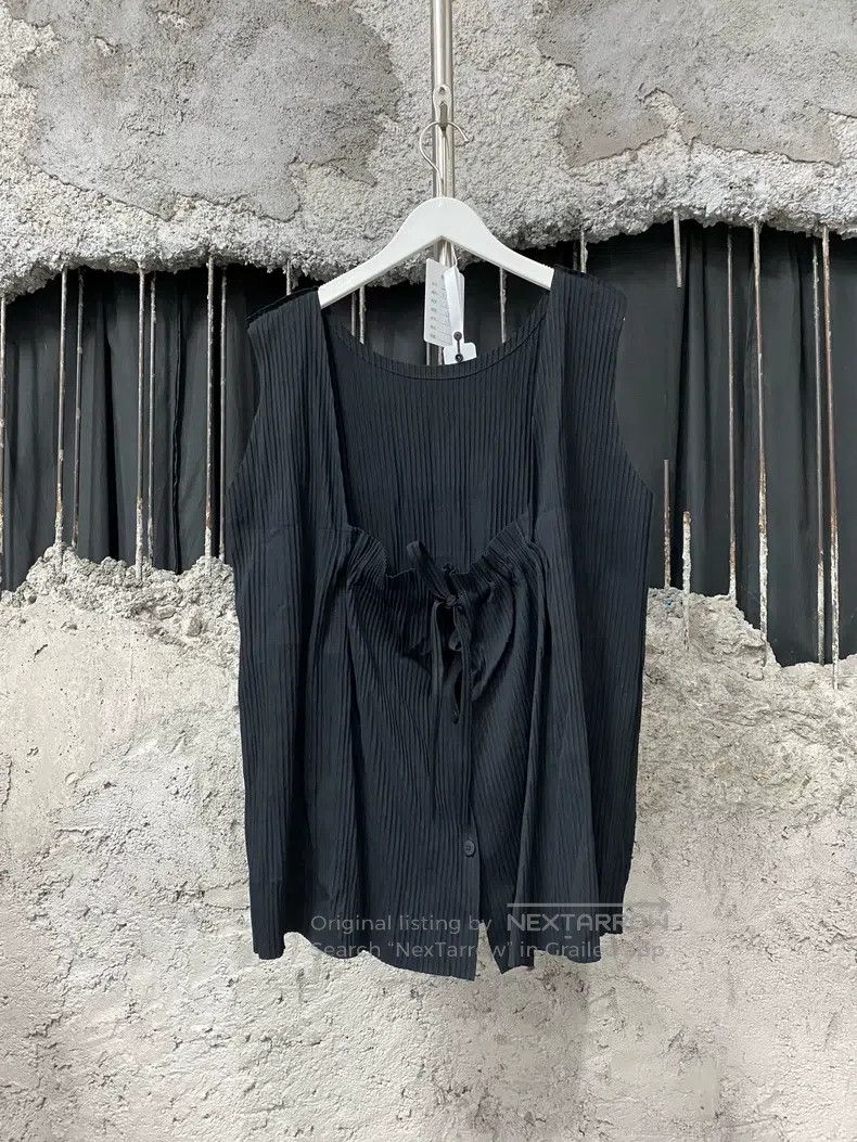 Issey Miyake Issey Miyake size:one size Black Dress Size XXS / US 00 / IT 34 - 2 Thumbnail
