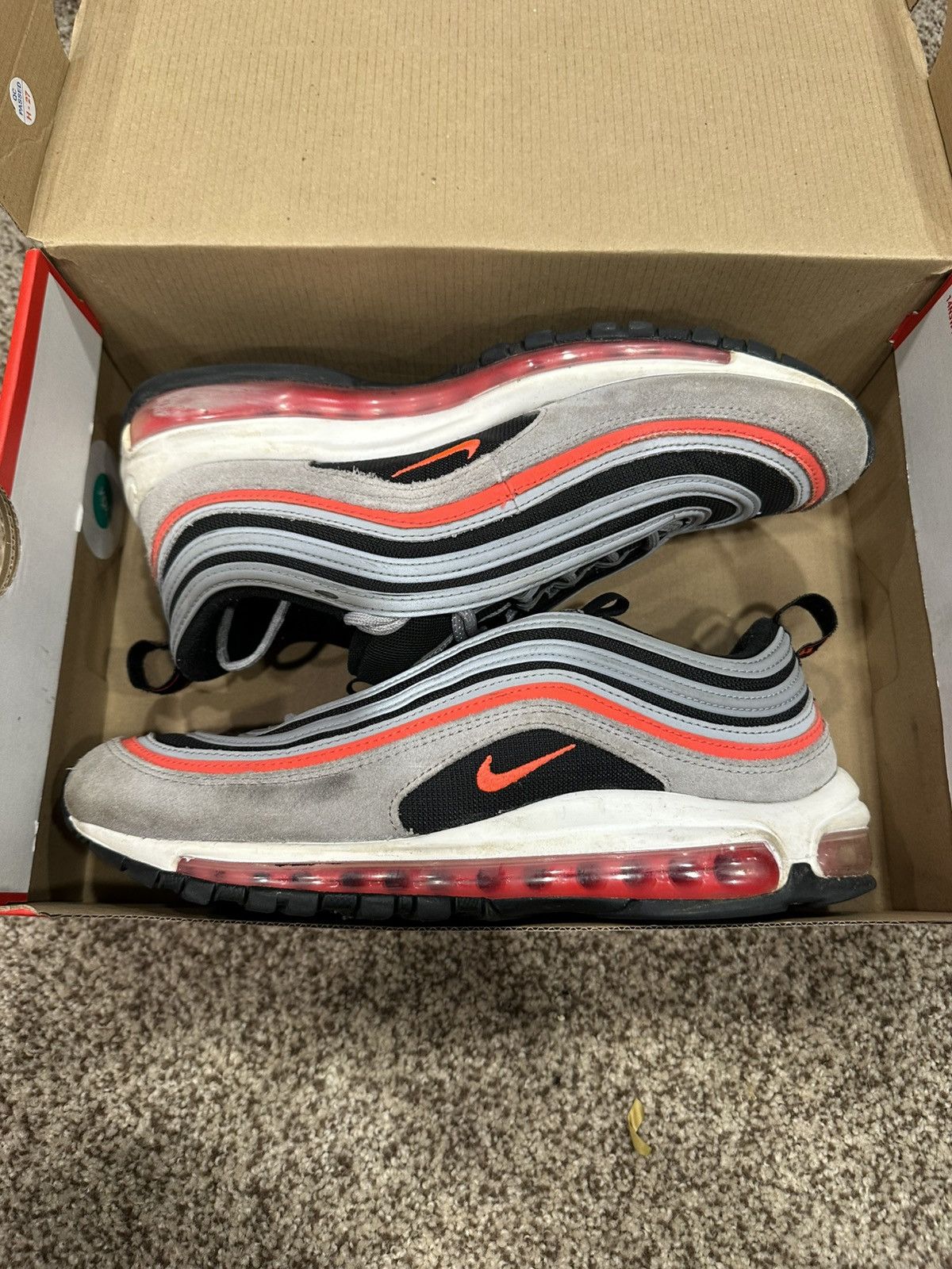 Nike Air Max 97 “Wolf Grey Radiant Red”