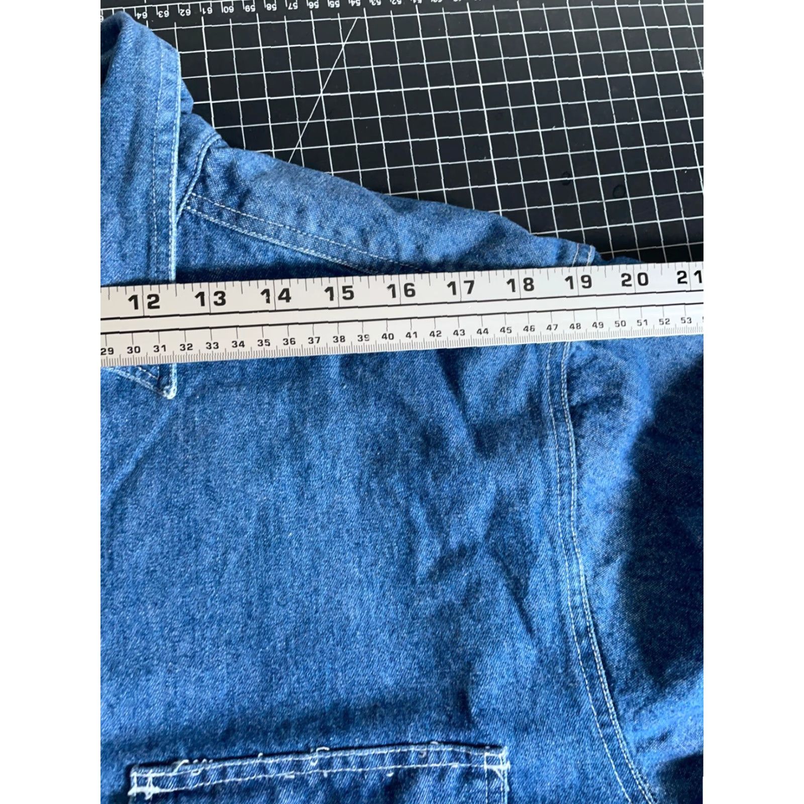Vintage VINTAGE Heavyweight Embossed Denim Shirt Blue 100% Cotton Prime Union Wear Button-Up Size US L / EU 52-54 / 3 - 7 Thumbnail