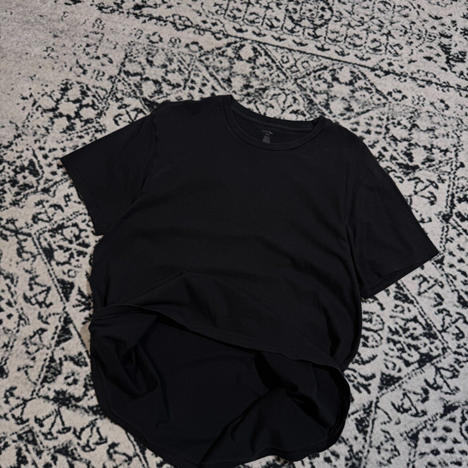 Calvin Klein × Vintage Vintage Calvin Klein Black Cotton T-Shirt Size M Y2K 90s Size US M / EU 48-50 / 2 - 7 Thumbnail