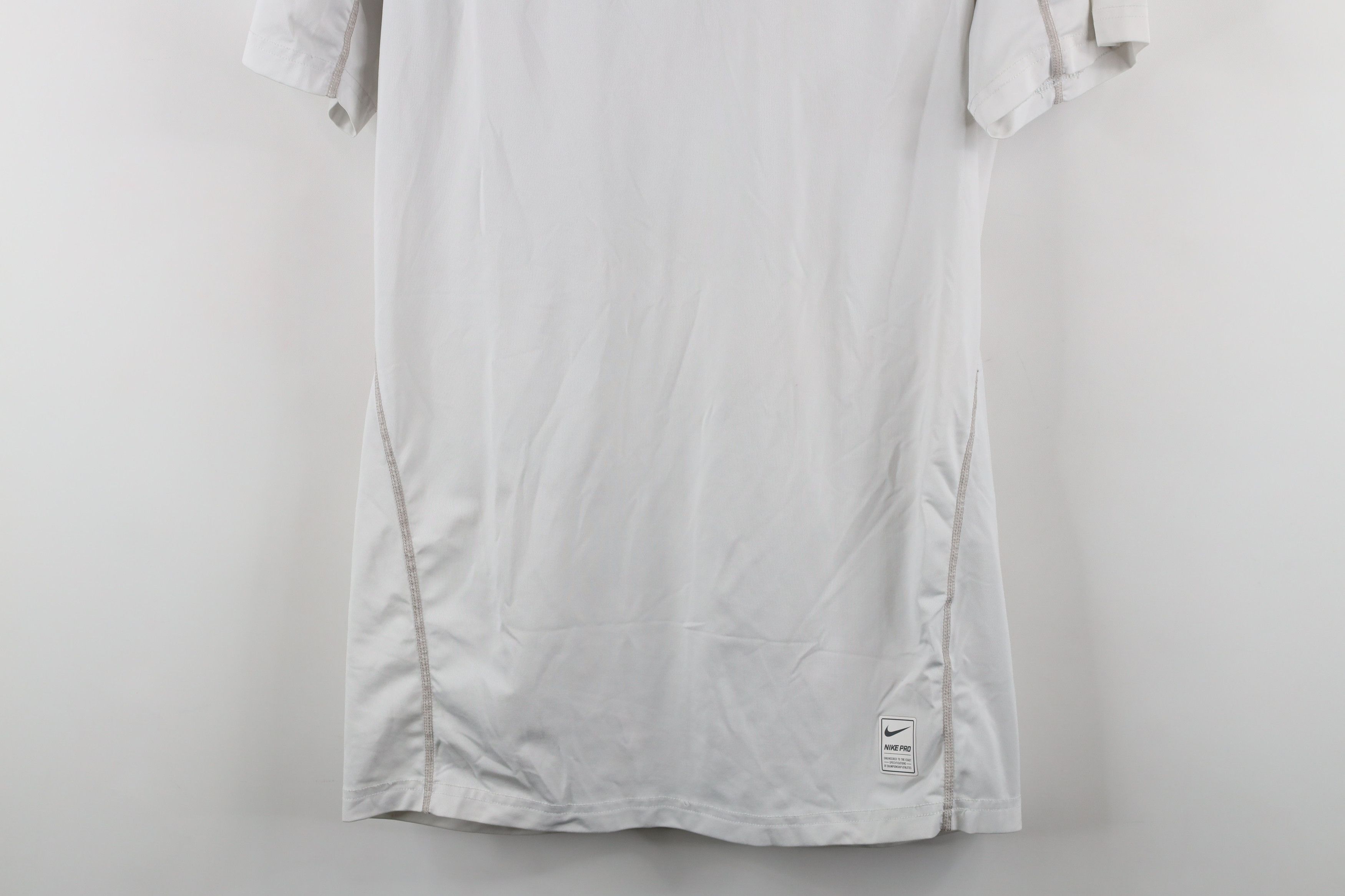 Nike × Vintage Nike Pro Compression Short Sleeve Training Gym T-Shirt White Size US S / EU 44-46 / 1 - 3 Thumbnail