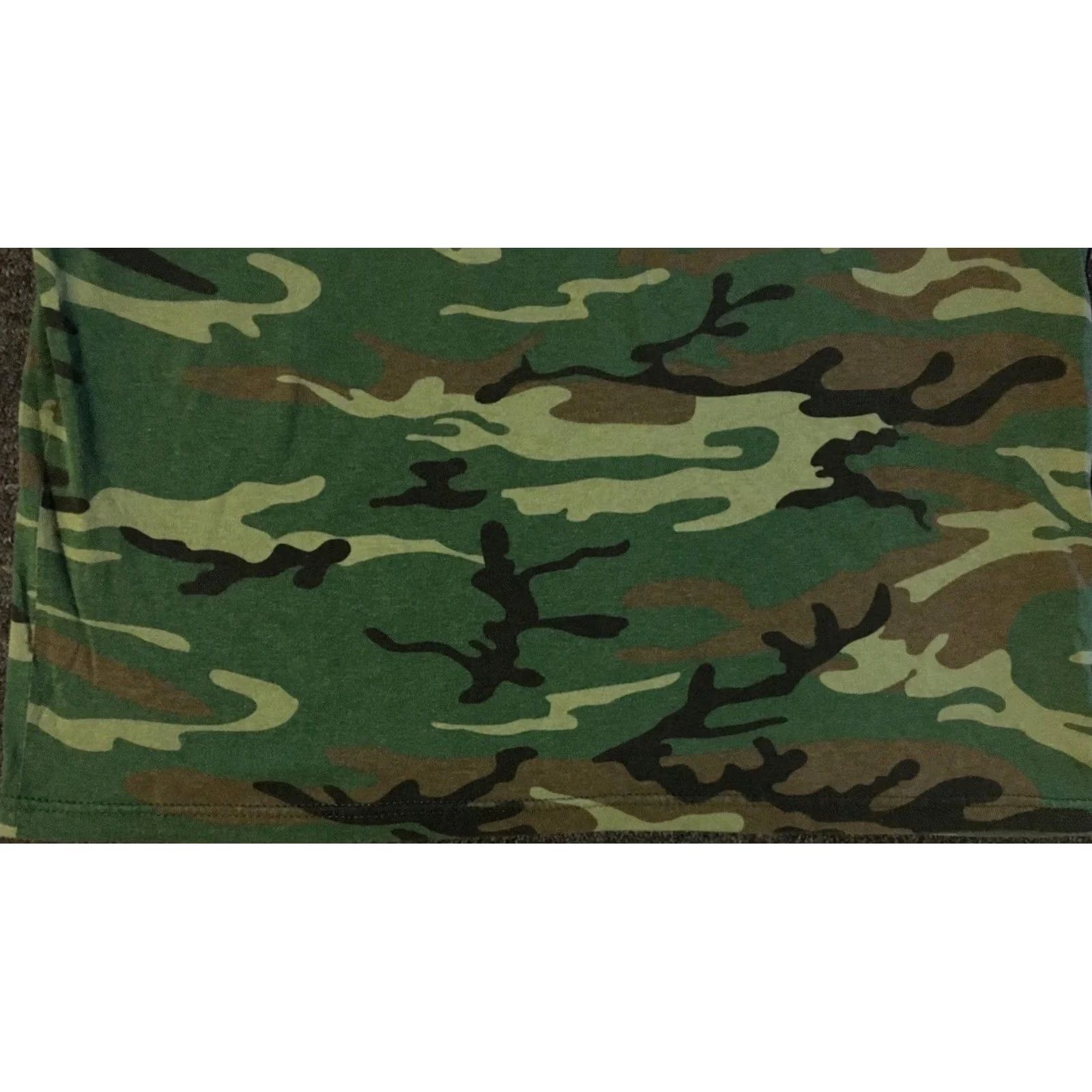 Vintage VINTAGE Faded Camo Shirt SINGLE STITCH Men’s T-Shirt L USA Army Grunge 90s PFU PE Biker Skate Punk Rock College Military Military USA All Over Print Size US L / EU 52-54 / 3 - 6 Thumbnail