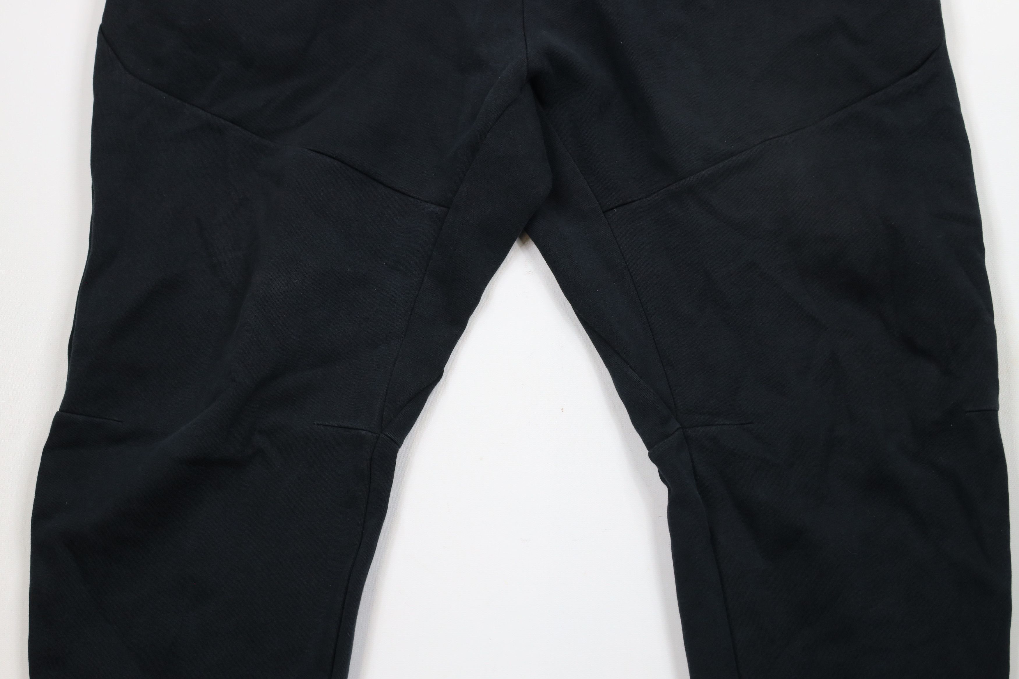 Nike Nike Tech Fleece Spell Out Cuffed Sweatpants Joggers Black Size US 40 / EU 56 - 3 Thumbnail