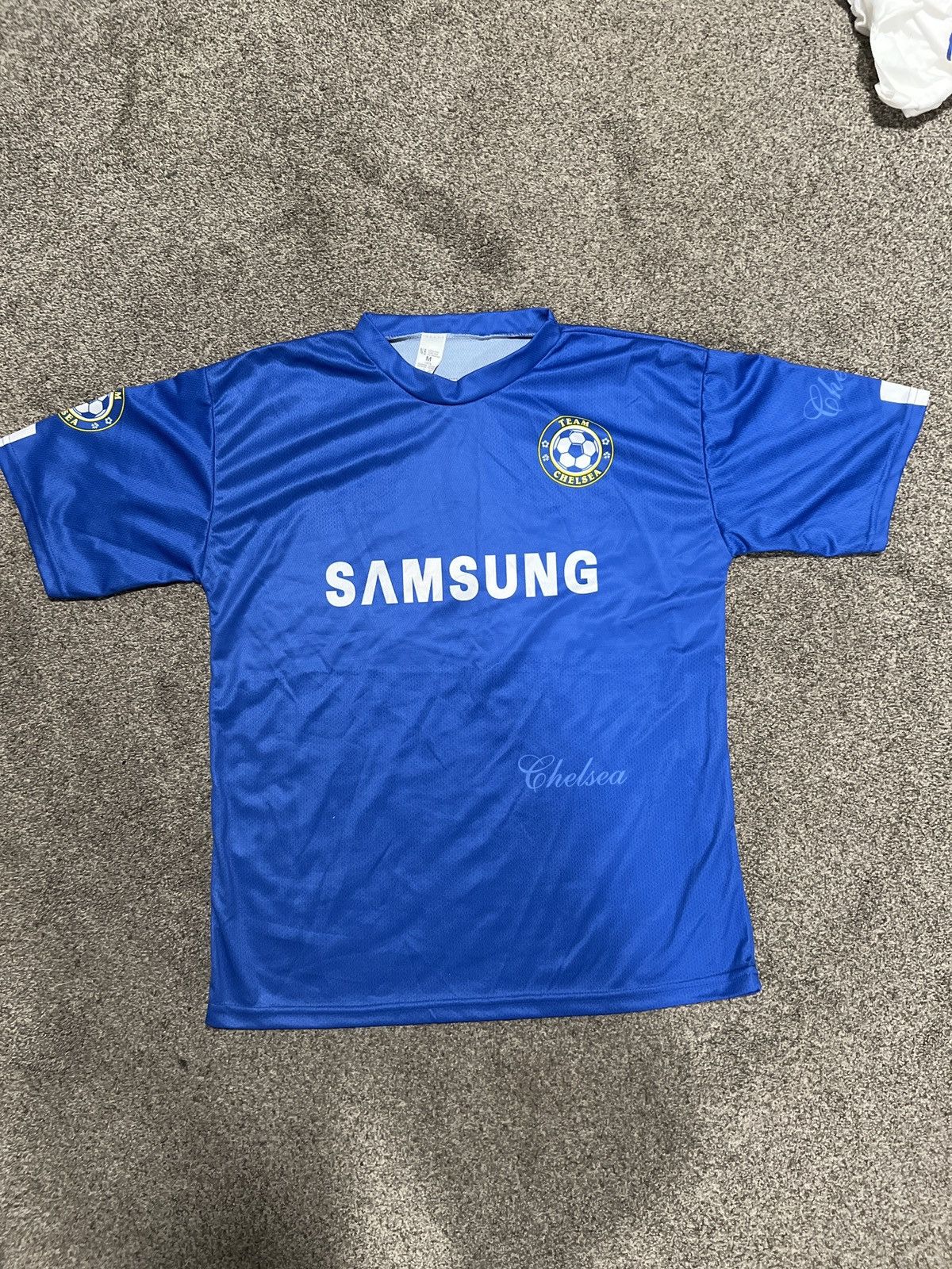 Chelsea Soccer Chelsea Soccer Jersey Size M Size US M / EU 48-50 / 2 - 4 Thumbnail