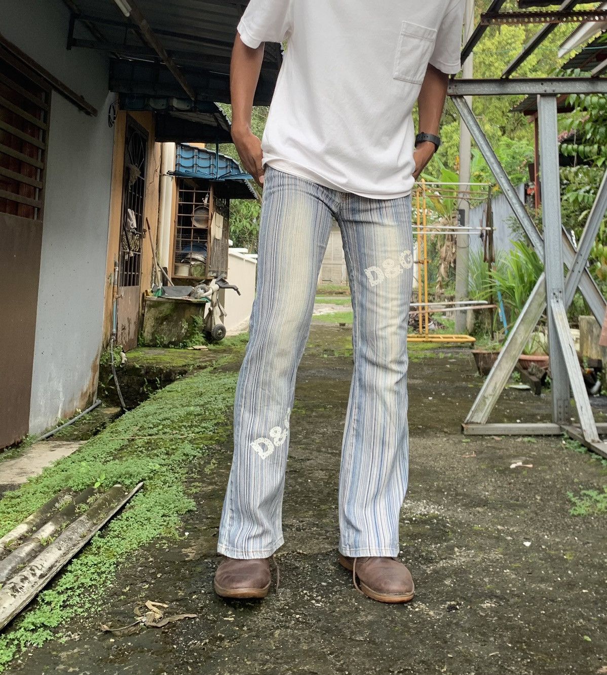 Dolce & Gabbana 👹Vintage DOLCE & GABBANA STRIPED FLAIR JEANS MADE IN ITALY Size US 30 / EU 46 - 7 Thumbnail
