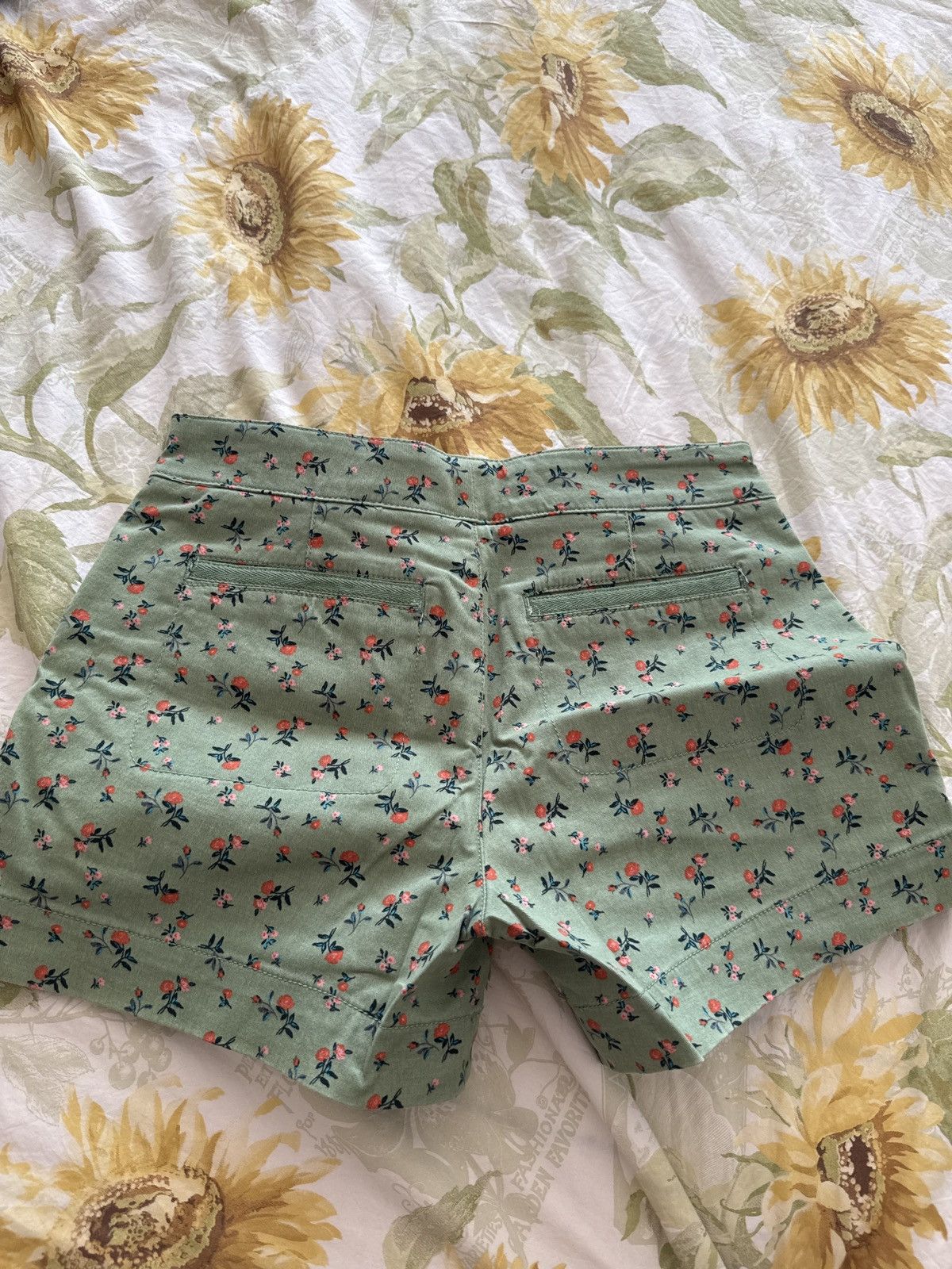 Anthropologie Flower short Size 26" / US 2 / IT 38 - 2 Thumbnail