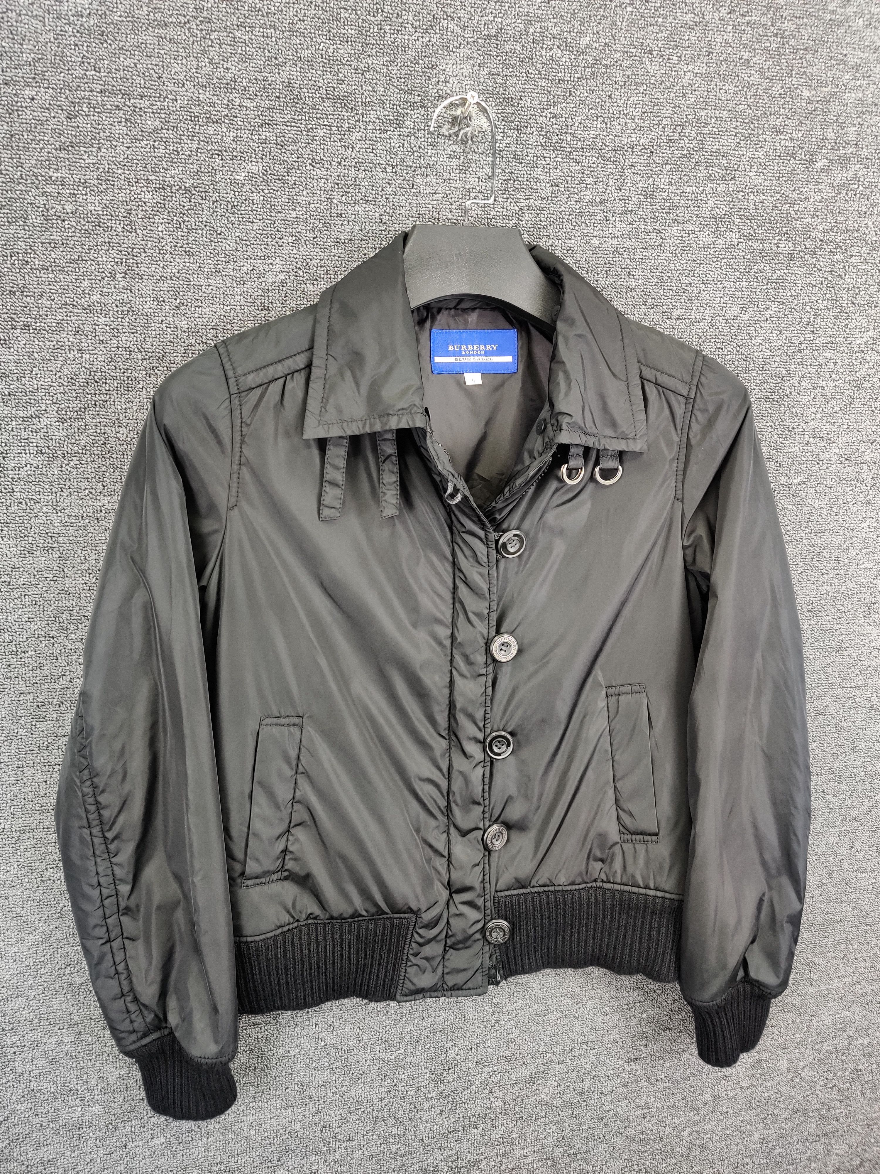 Burberry Vintage Burberry Blue Label Black Bomber Jacket Size US M / EU 48-50 / 2 - 3 Thumbnail