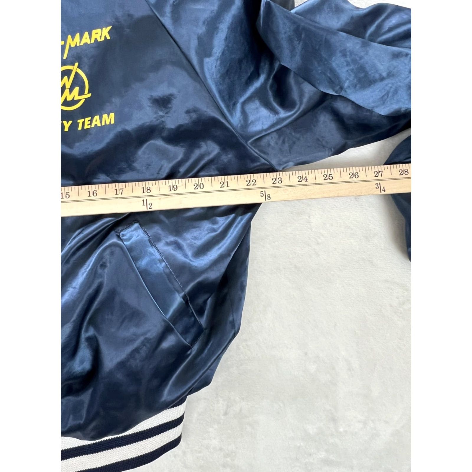 Vintage VINTAGE Hilton AJ-1 West-Mark Trailers Satin Jacket Mens L Navy Blue Varsity Transportation Safety Team USA Size US L / EU 52-54 / 3 - 6 Thumbnail