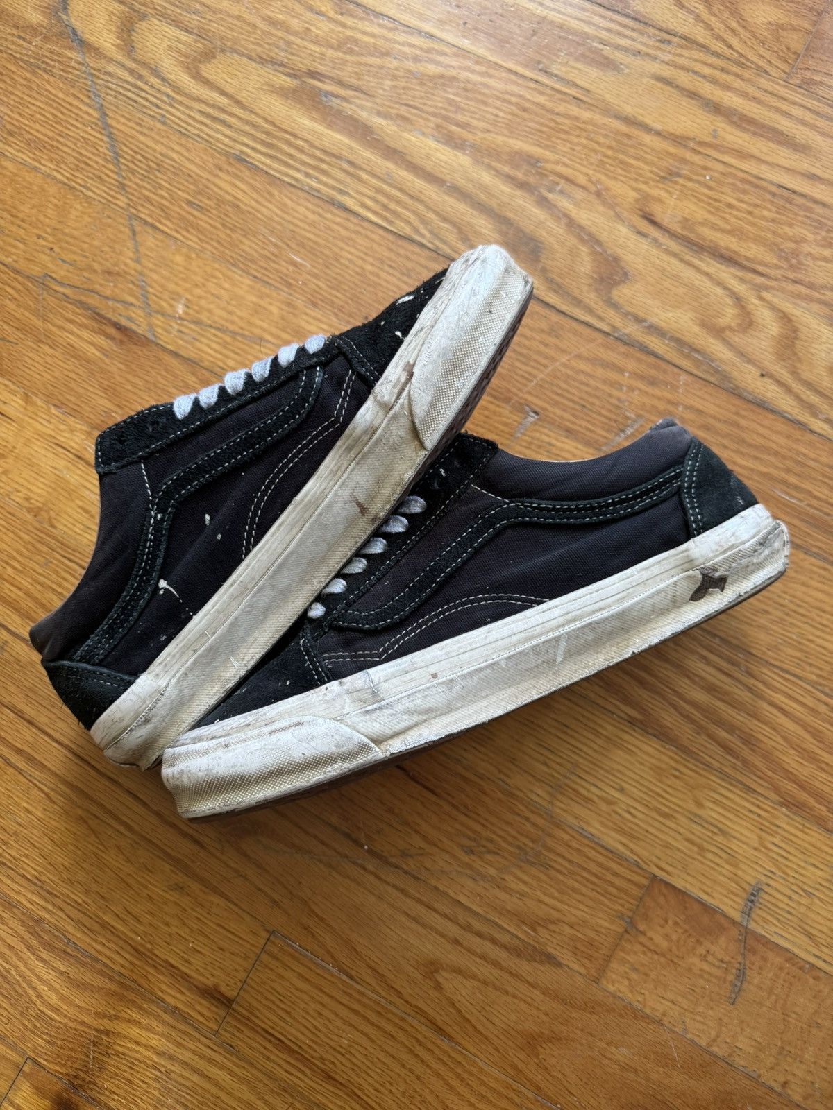 Vans Distressed and Thrashed Notre Vans Old Skool OG 36 LX 4G Size US 8.5 / EU 41-42 - 3 Thumbnail