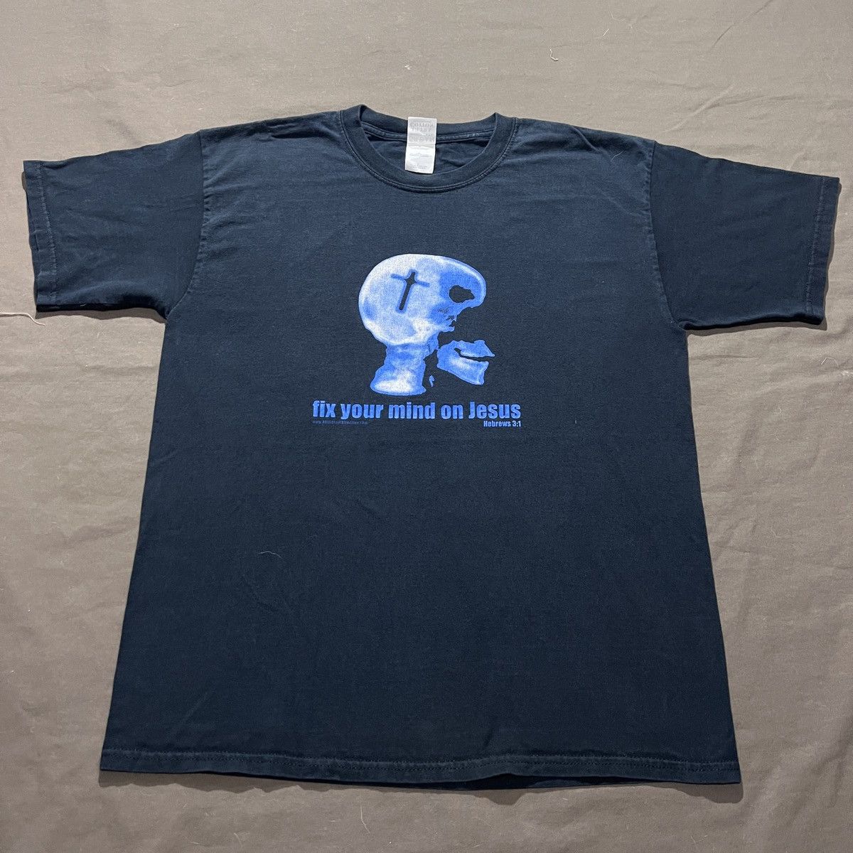 Vintage Vintage Y2K fix your mind on Jesus Bible Holy God Tee L Size US L / EU 52-54 / 3 - 2 Thumbnail