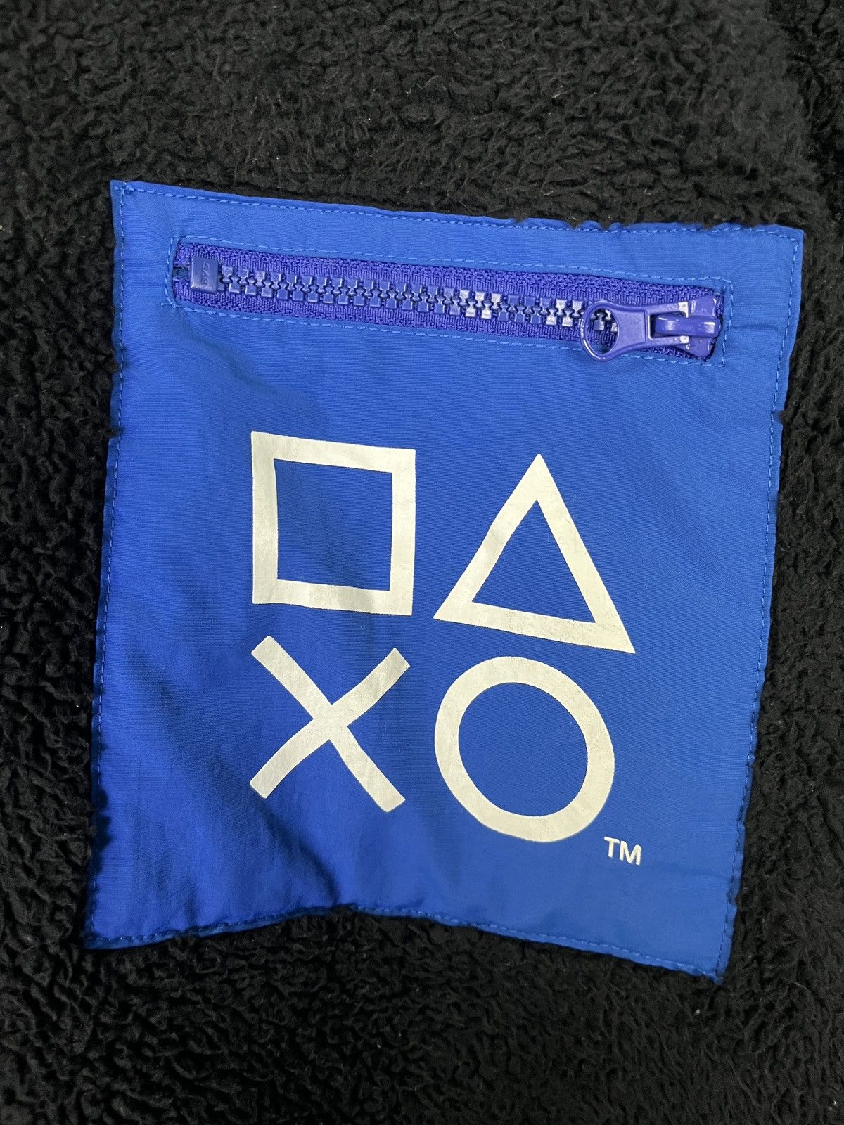 GU × Japanese Brand × Playstation GU x Sony PlayStation Sherpa Fleece Pullover Sweatshirts Size US S / EU 44-46 / 1 - 7 Thumbnail