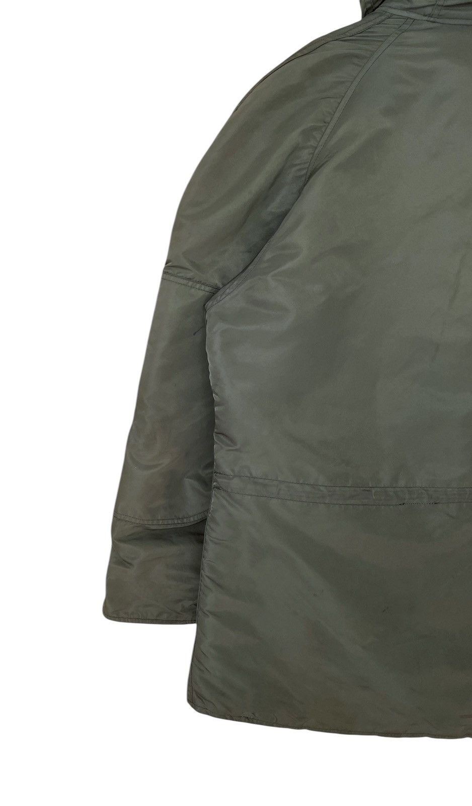 Alpha Industries Vintage Brand Alpha Industries Fur Parka 1990s Size US L / EU 52-54 / 3 - 6 Thumbnail