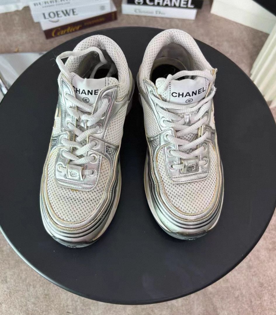 Chanel Chanel Colour-blocked logo lace-thed casual sneakers Size US 6 / IT 36 - 3 Thumbnail