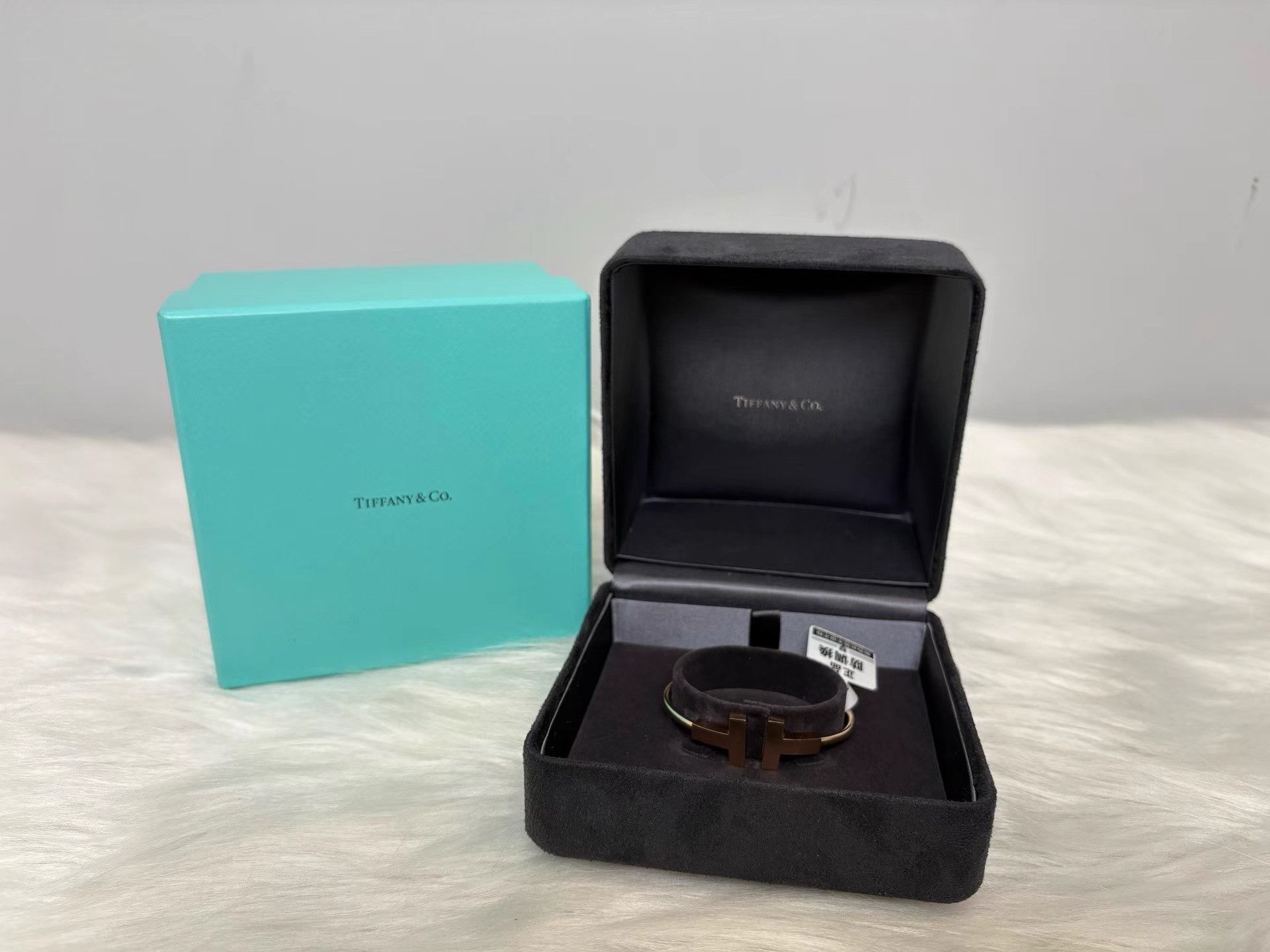 Tiffany & Co. TIFFANY & CO. T Series 18K Gold Wide Coil Bracelet K36 Size ONE SIZE - 7 Thumbnail