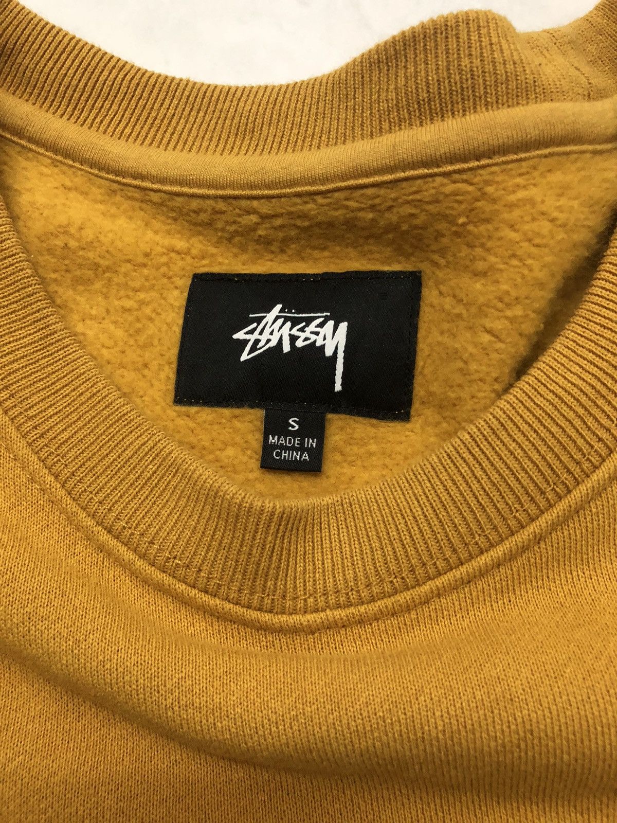 Stussy Stussy Simone Front Pocket Fleece Crewneck Sweater Size US S / EU 44-46 / 1 - 3 Thumbnail