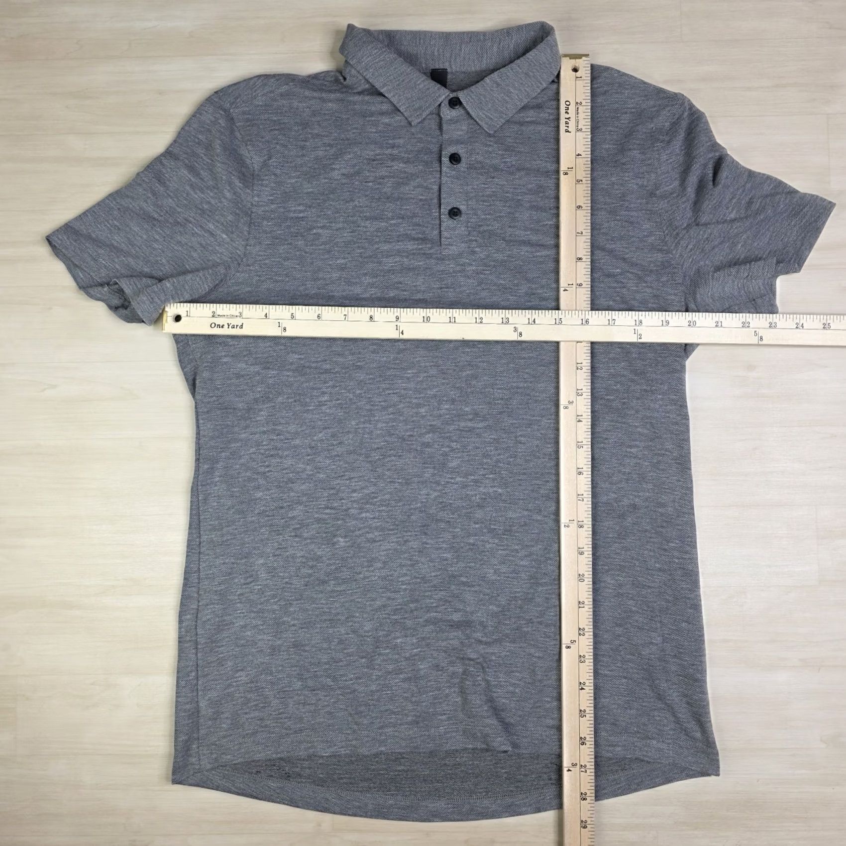 Lululemon Lululemon Performance Polo Men's Large Gray Knit Tech Short Sleeve Golf Size US L / EU 52-54 / 3 - 4 Thumbnail