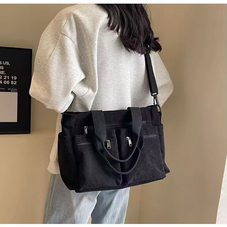 Japanese Brand Portable Shoulder Bag Size ONE SIZE - 1 Thumbnail