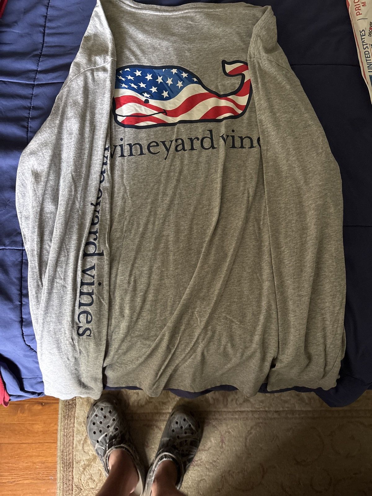 Vineyard Vines AMERICA LONG SLEEVE Size US L / EU 52-54 / 3 - 1 Thumbnail