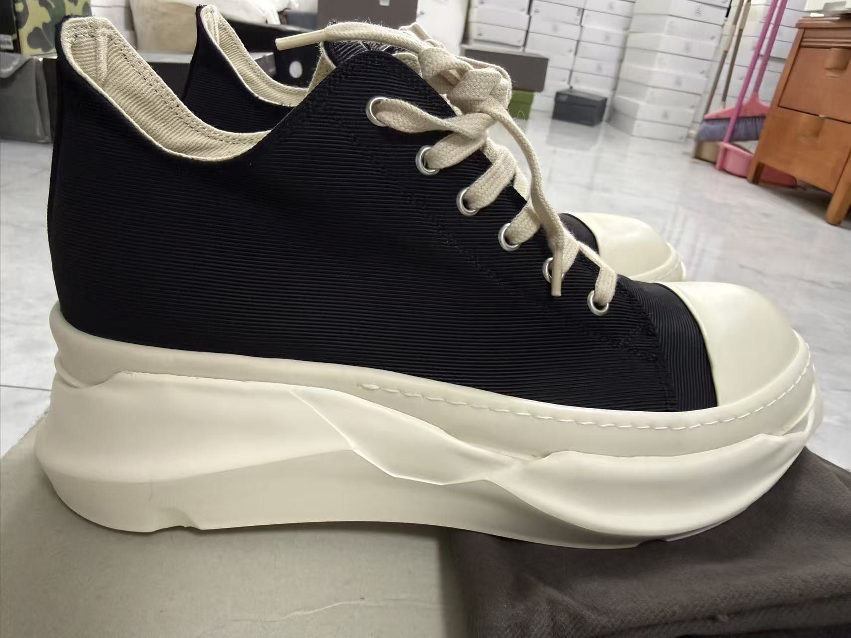 Rick Owens Rick Owens Hi-Top Sneakers Size US 9.5 / EU 42-43 - 5 Thumbnail