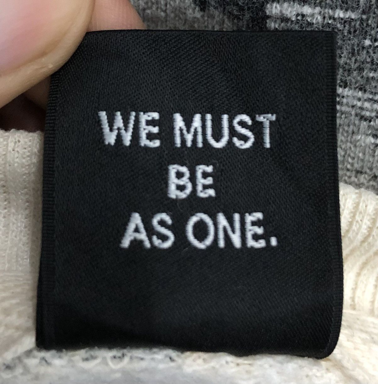Vintage Vintage B One Soul Subversion Sweatshirt Size US L / EU 52-54 / 3 - 10 Thumbnail