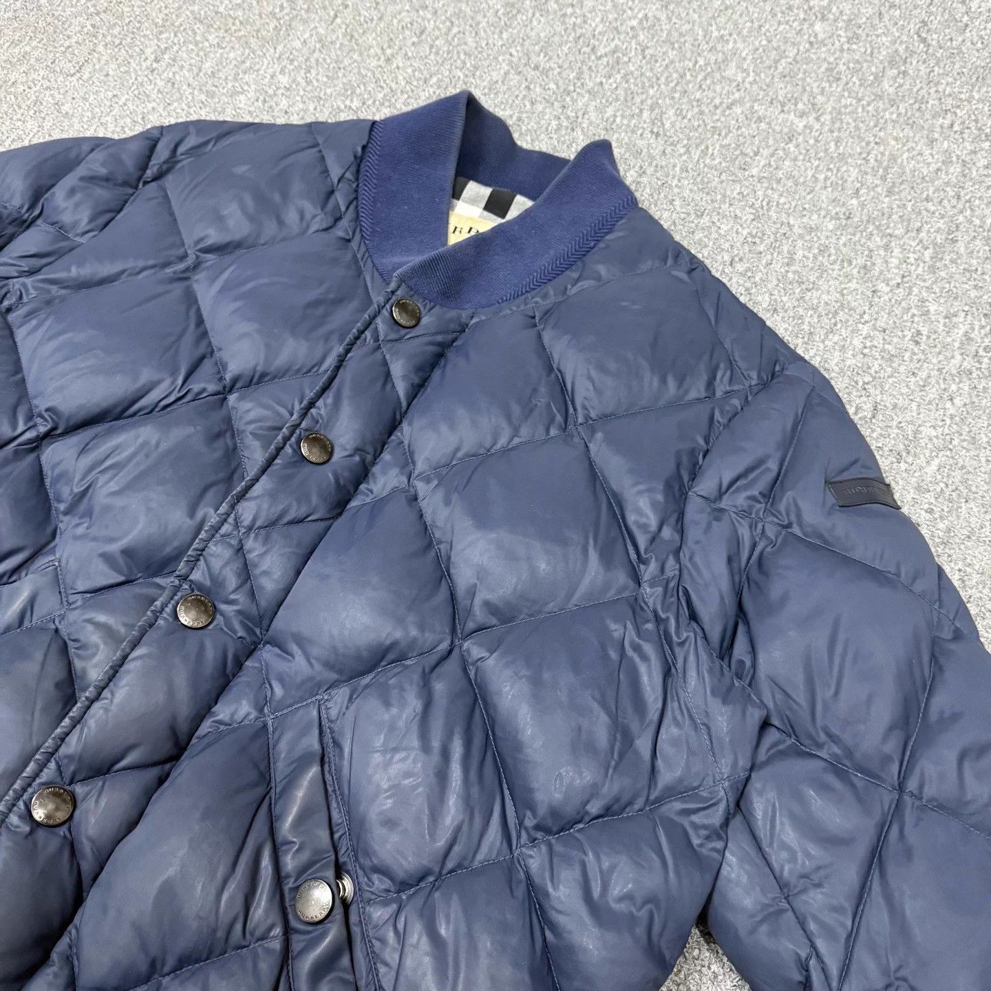 Burberry Burberry navy blue check down jacket M 99 new Size US M / EU 48-50 / 2 - 3 Thumbnail