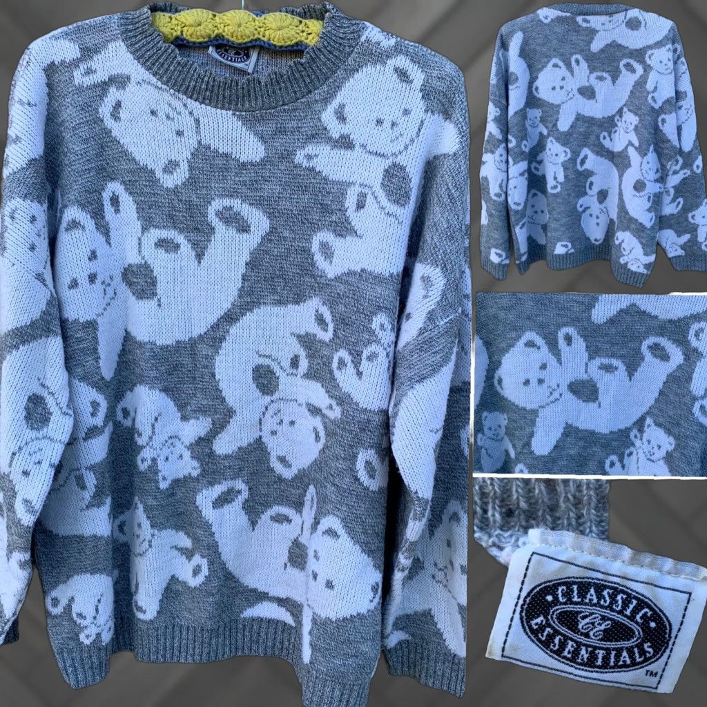 Vintage vintage Teddy Bear sweater acrylic gray white 80s 90s fairy kei XXL 2XL Classic Essentials Regular Girls Womens Mens (see pics) Size XXL / US 16-18 / IT 52-54 - 1 Thumbnail