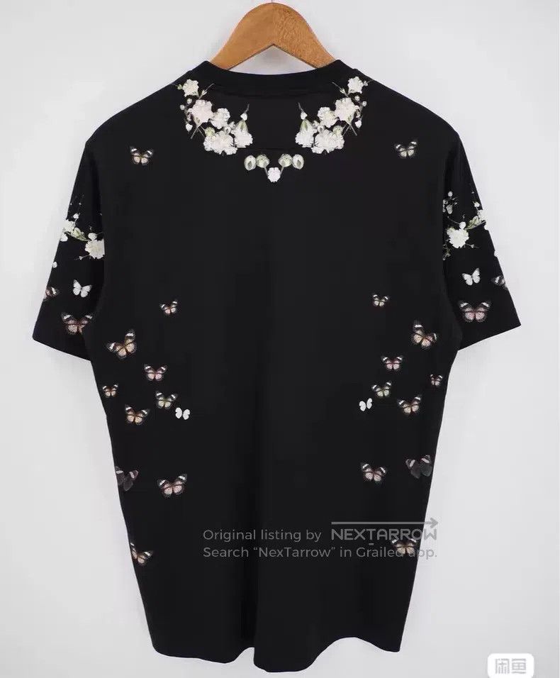 Givenchy Givenchy Black Starry Madonna Short Sleeve T Size US XS / EU 42 / 0 - 2 Thumbnail