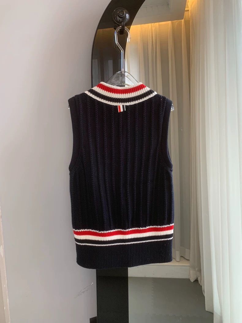 Thom Browne Thom Browne Knitted sweater vest Size US M / EU 48-50 / 2 - 3 Thumbnail