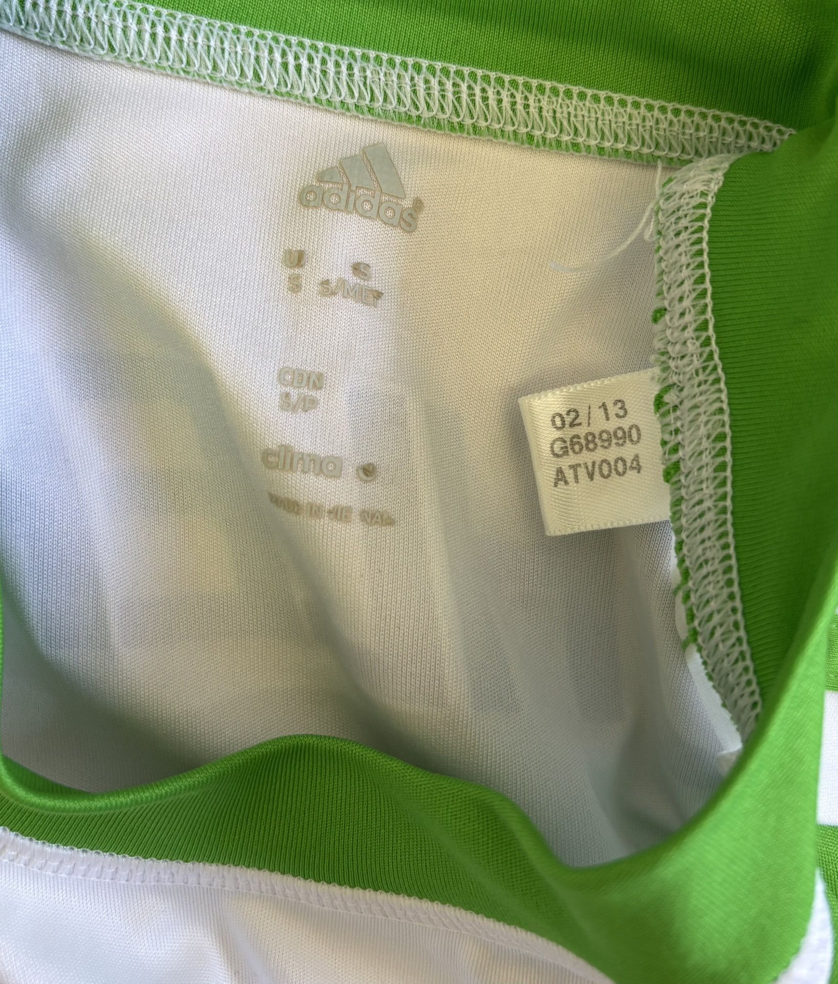 Adidas VfL Wolfsburg 2013/2014 Pohlers #26 Adidas Player Issue Size US S / EU 44-46 / 1 - 20 Thumbnail