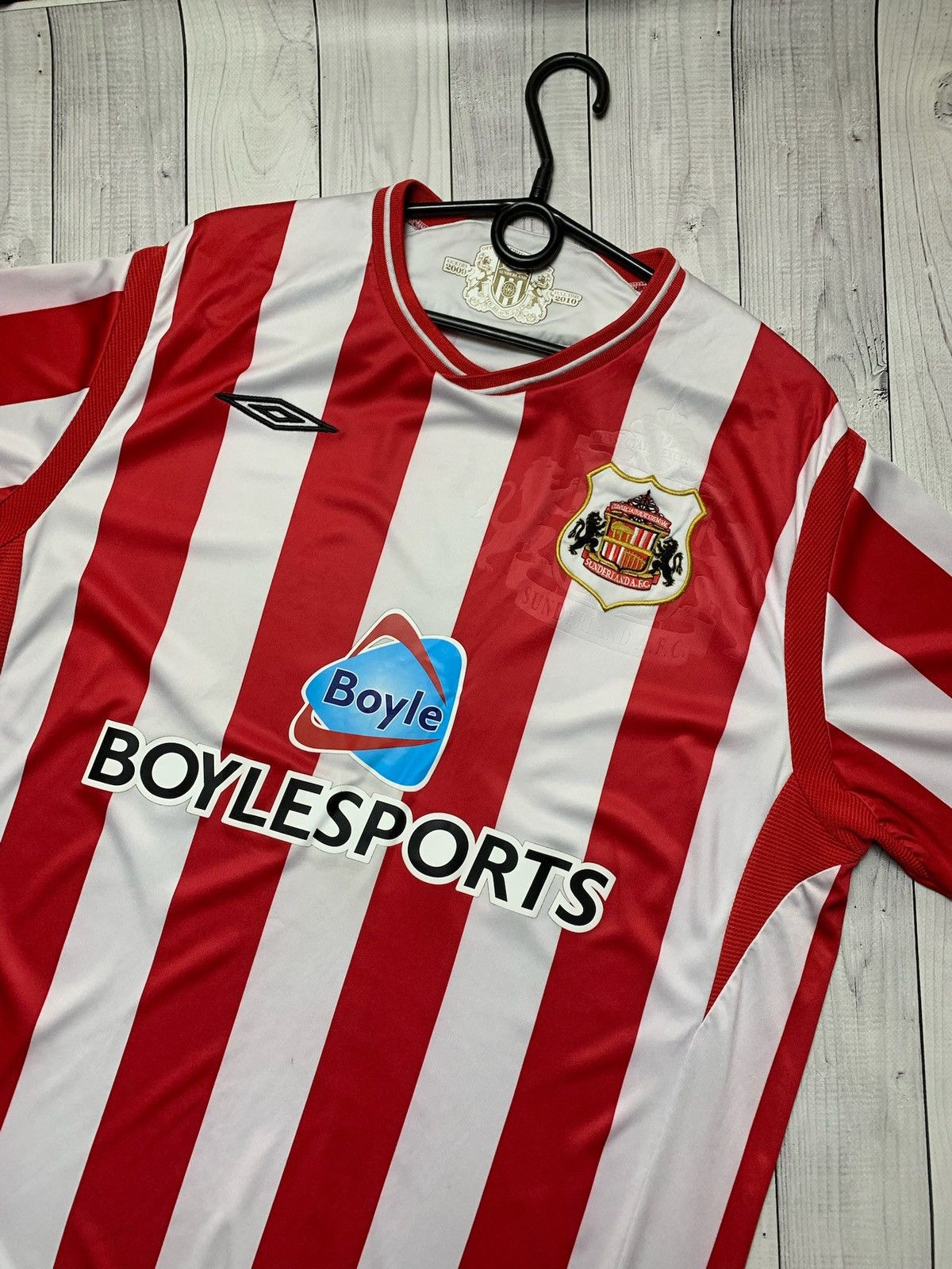 Umbro × Vintage Vintage Umbro Sunderland soccer jersey size M logo Size US M / EU 48-50 / 2 - 2 Thumbnail