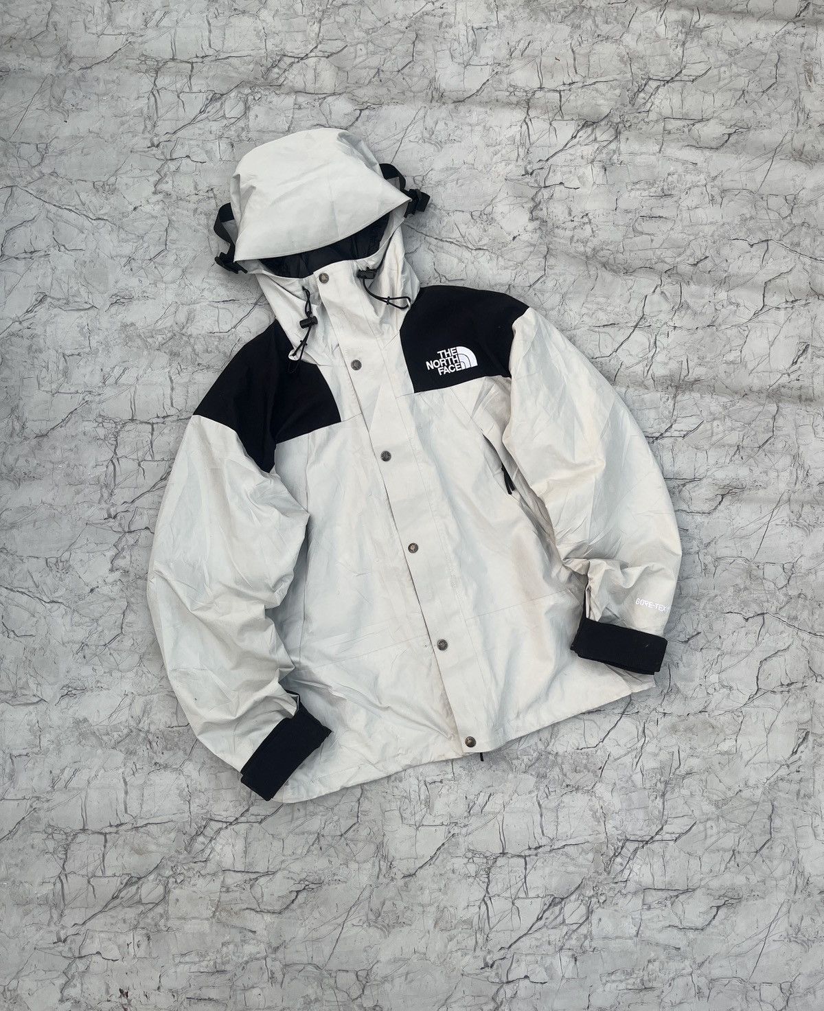 The North Face Vintage The North Face Gore-Tex Mountain Jacket Size US L / EU 52-54 / 3 - 1 Thumbnail