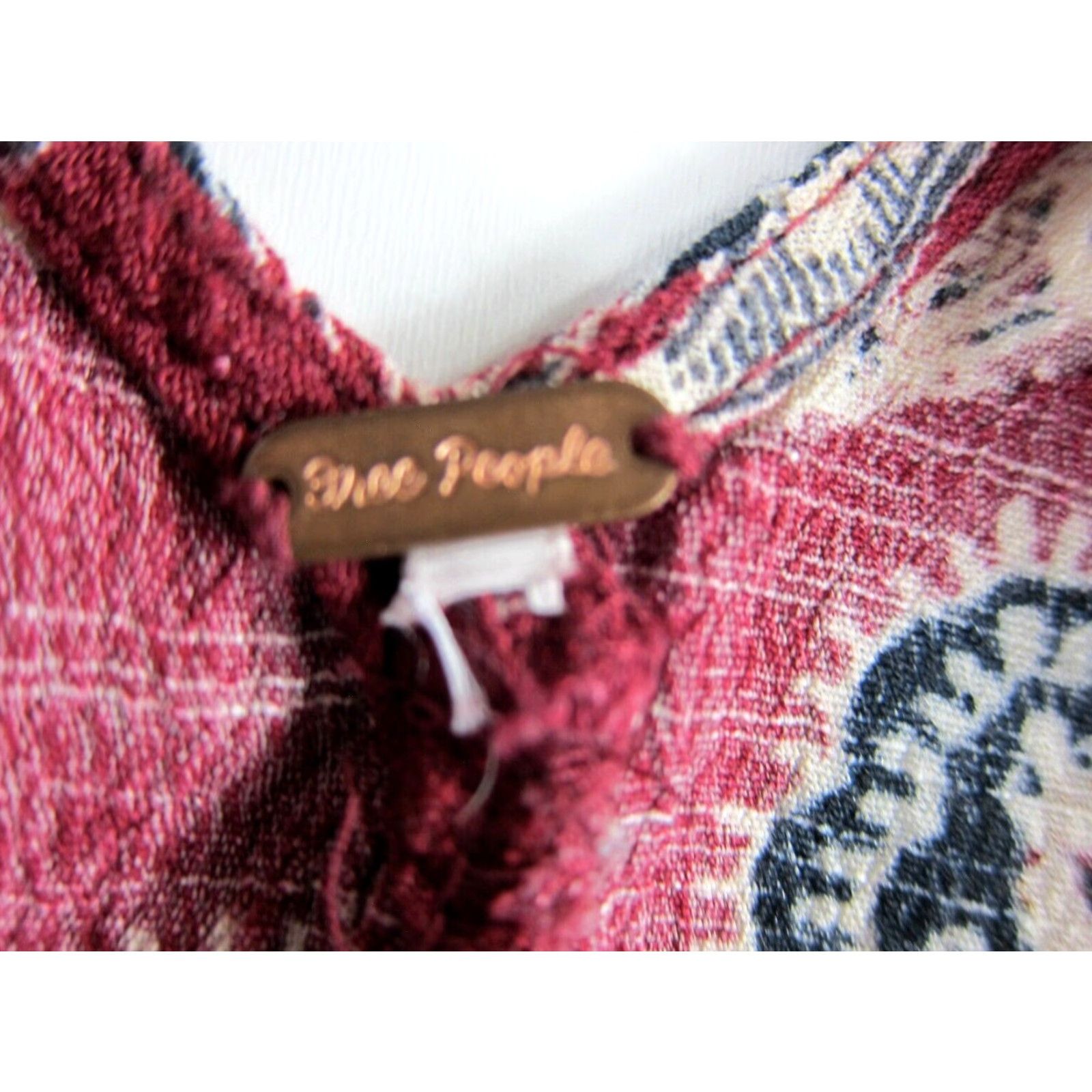 Free People Free People Red Black Ivory Batik Floral Long Sleeve Open Back Dress S-M Size S / US 4 / IT 40 - 3 Thumbnail