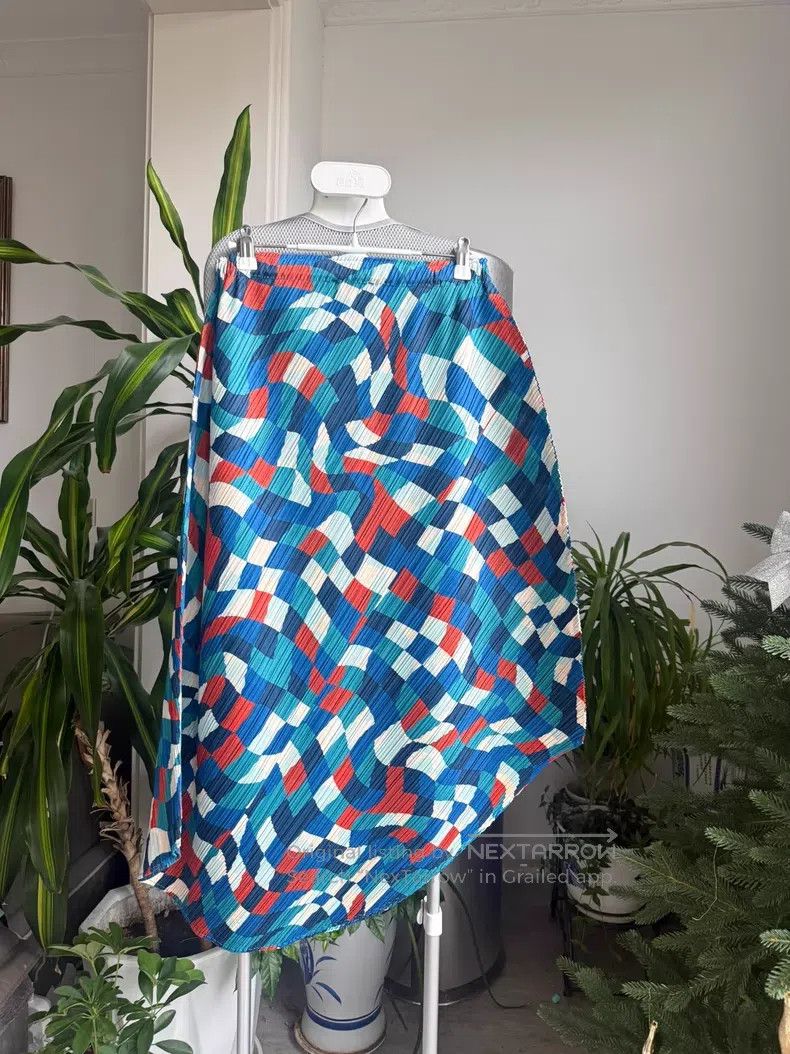 Issey Miyake Issey Miyake size:3 Mosaic Blue Midi Skirt Size 31" - 6 Thumbnail