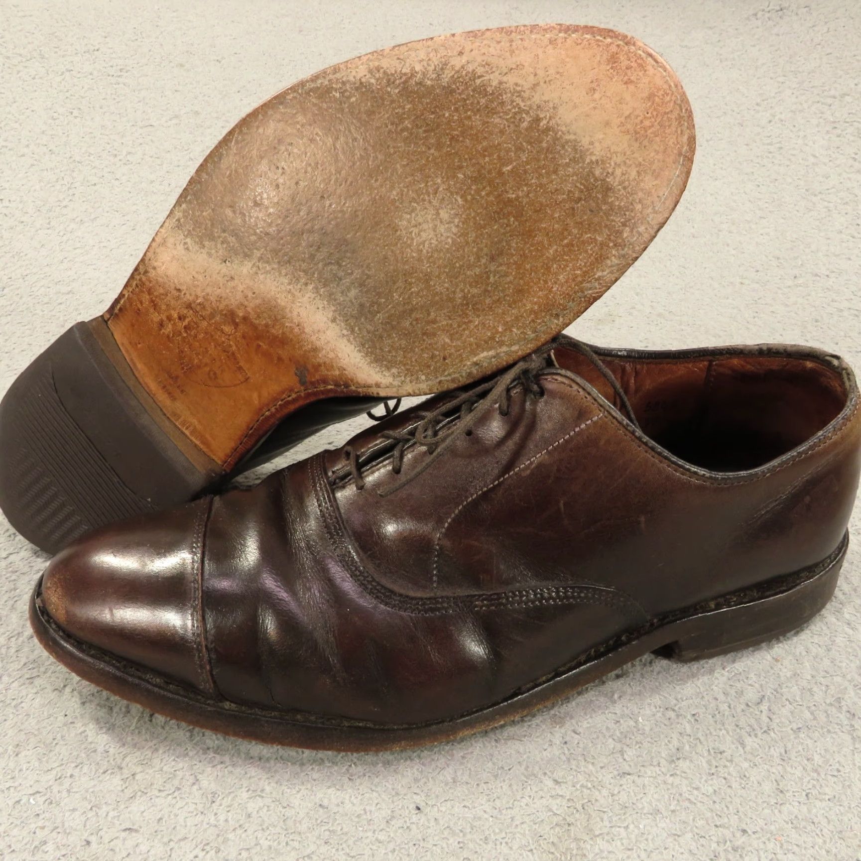 Allen Edmonds Allen Edmonds Park Avenue Shoes Mens 9.5 EEE Brown Cap Toe Leather Oxford Dress Hosiery? Size US M / EU 48-50 / 2 - 2 Thumbnail