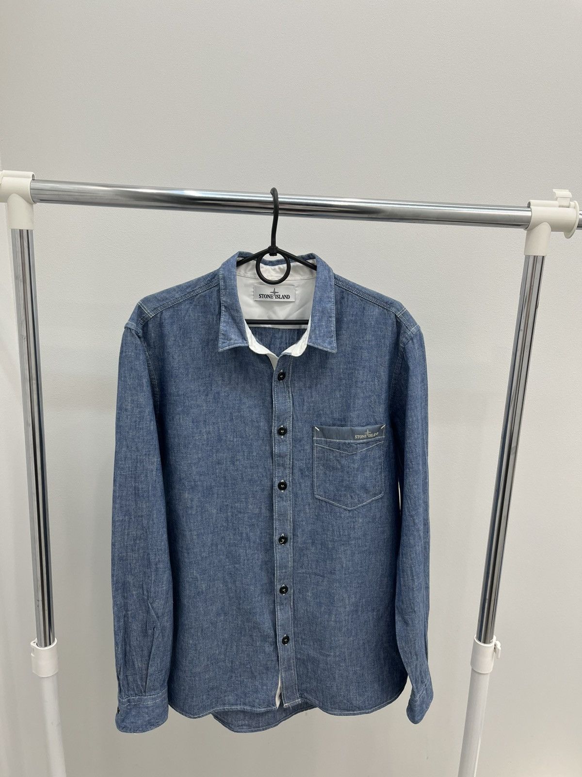 Stone Island Stone Island Logo Embroidered Cotton Shirt Size US XL / EU 56 / 4 - 1 Thumbnail