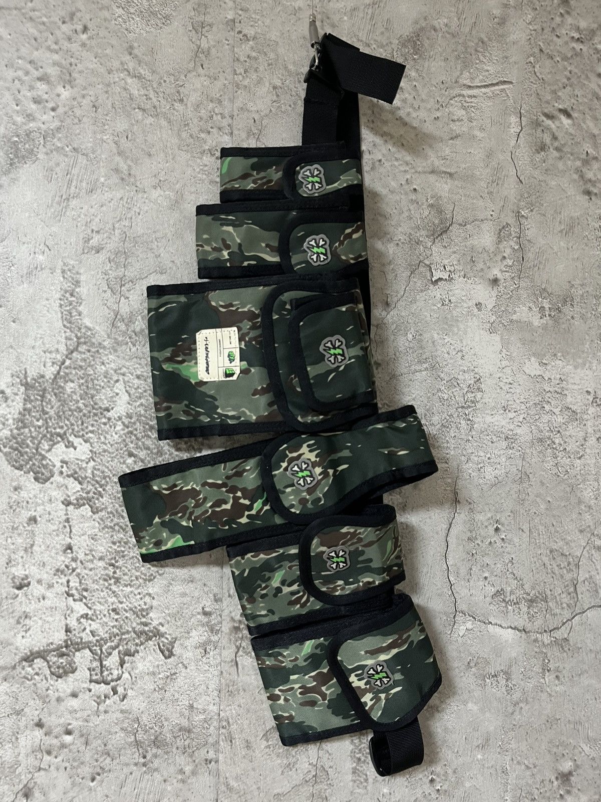 Undercover Undercover 2001ss Tiger Camo ammo Bag Size ONE SIZE - 1 Thumbnail