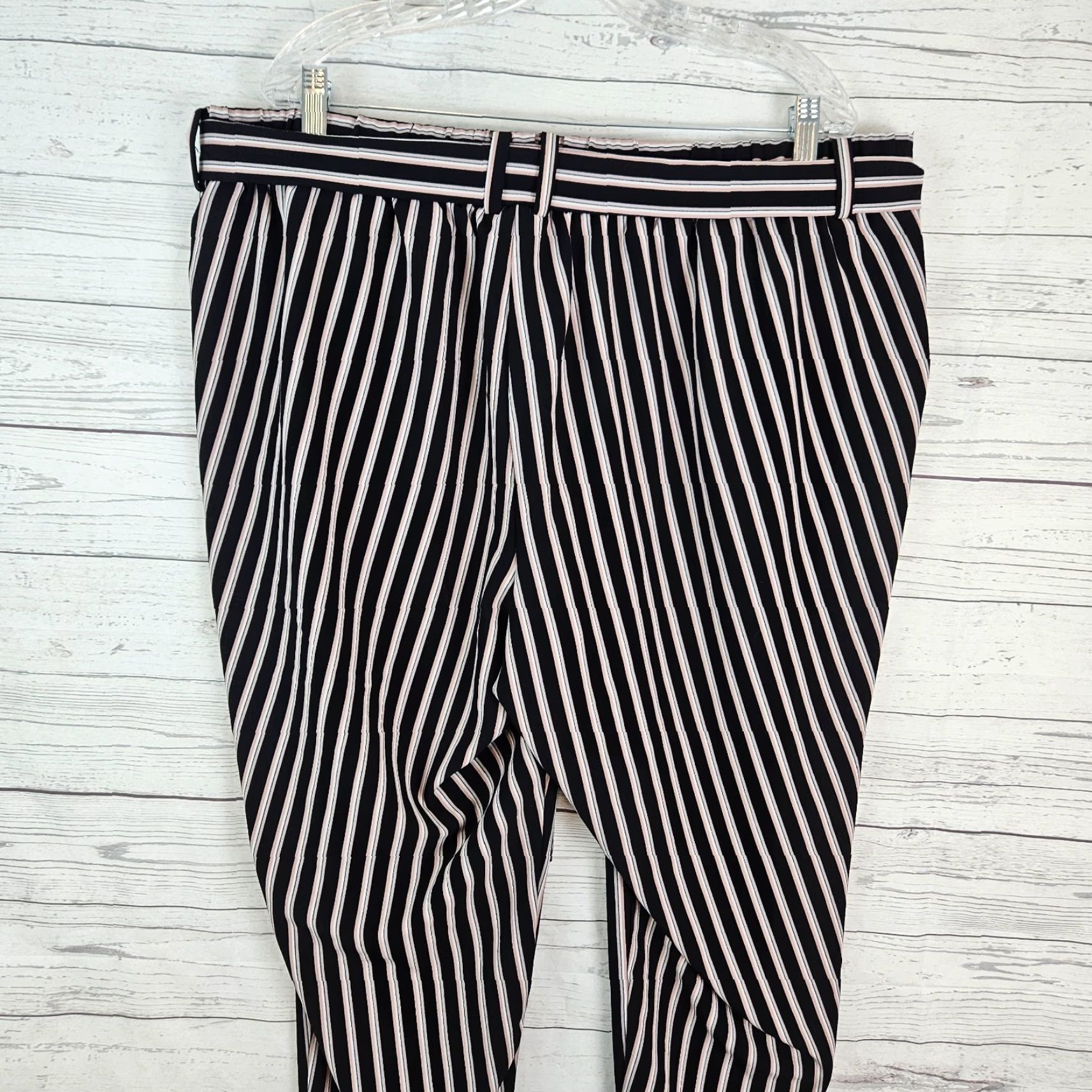 Torrid Torrid Womens Ankle Pants Pants High Rise Striped Cuffed Belt Black Pink Stripe 2X Plus Size Size 40" / US 18 - 4 Thumbnail