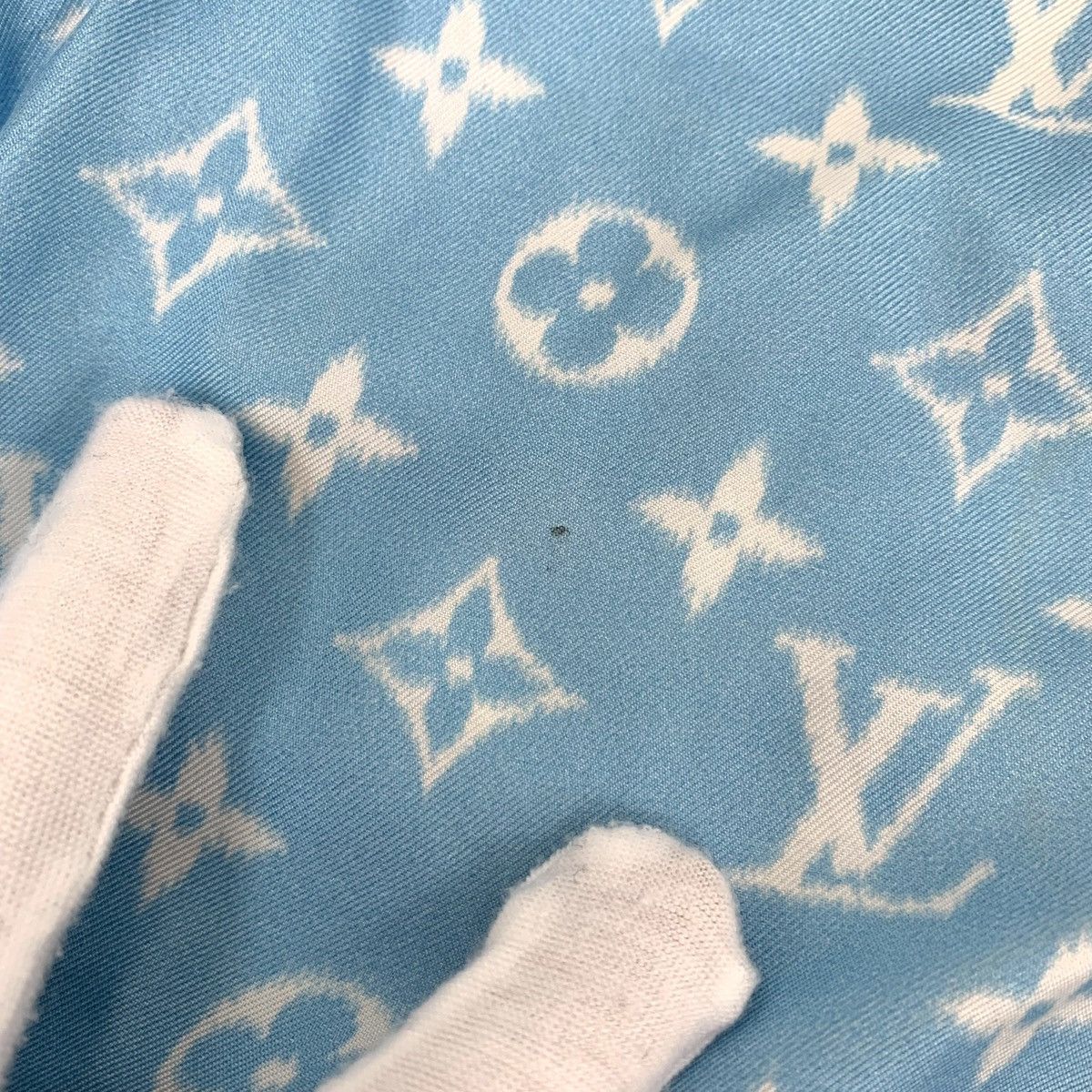 Louis Vuitton Louis Vuitton Monogram Silk Short Sleeve Shirt K26WX Size S / US 4 / IT 40 - 9 Thumbnail