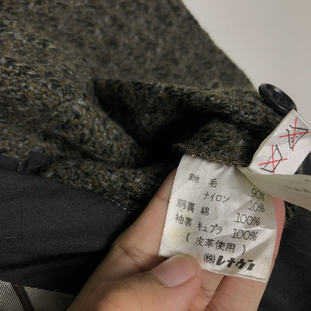 Japanese Brand 📌VINTAGE CROPPED BIKER BOMBER JACKET CACHAREL ISSEY MIYAKE Size US M / EU 48-50 / 2 - 22 Thumbnail