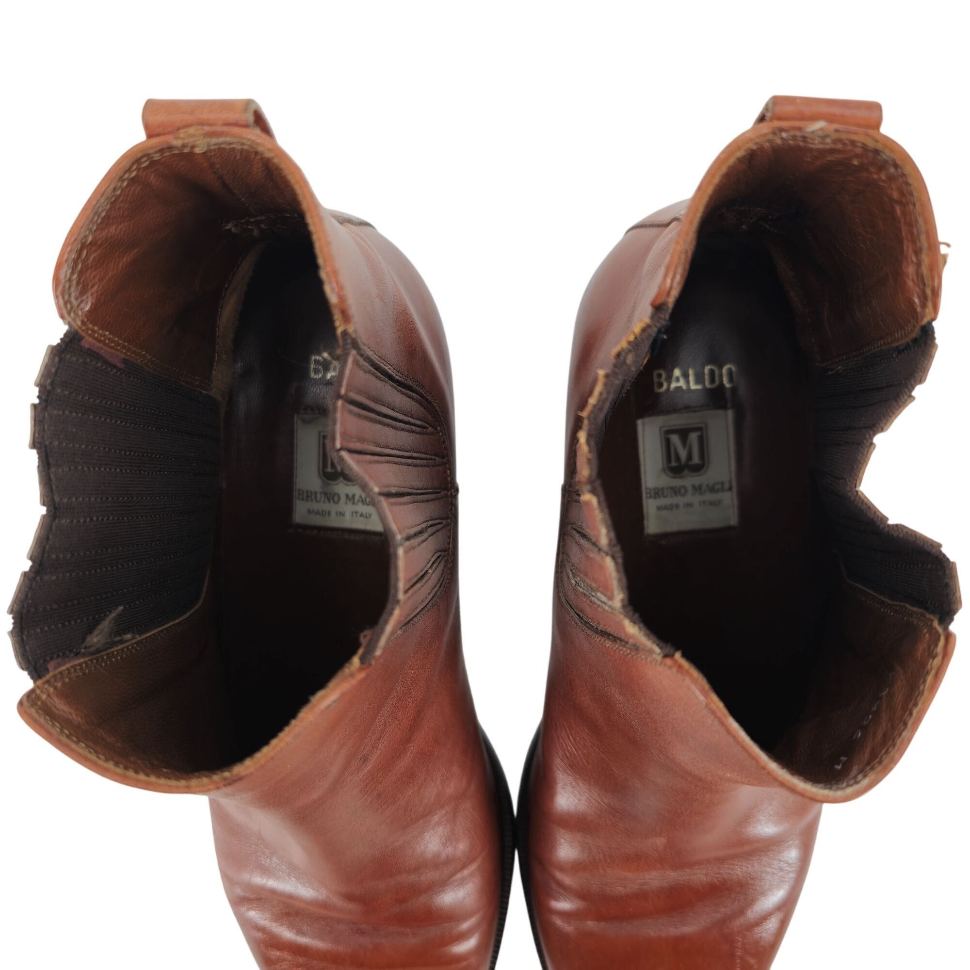 Bruno Magli Vintage Bruno Magli Mens 10.5 Brown Calfskin Leather Chelsea Size US 10.5 / EU 43-44 - 9 Thumbnail