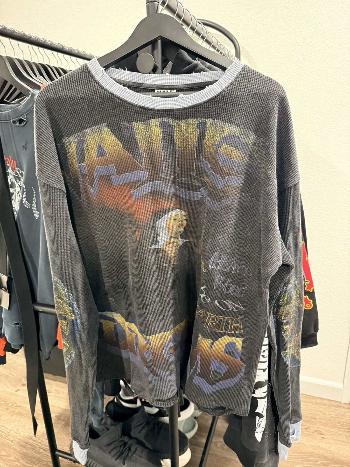 Vale Vale Forever Wraith of Faith Thermal Long-sleeve Size US XL / EU 56 / 4 - 1 Thumbnail
