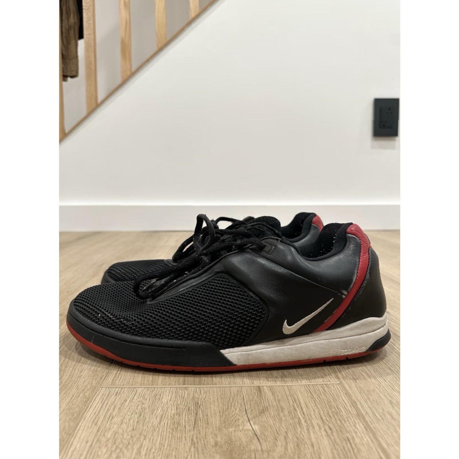 Nike Nike SB Zoom Tre Men's Shoe 13 Red Black Multicolor - Used, Cracked Soles, Skateboarding - Nike Zoom Tre Size US 13 / EU 46 - 5 Thumbnail