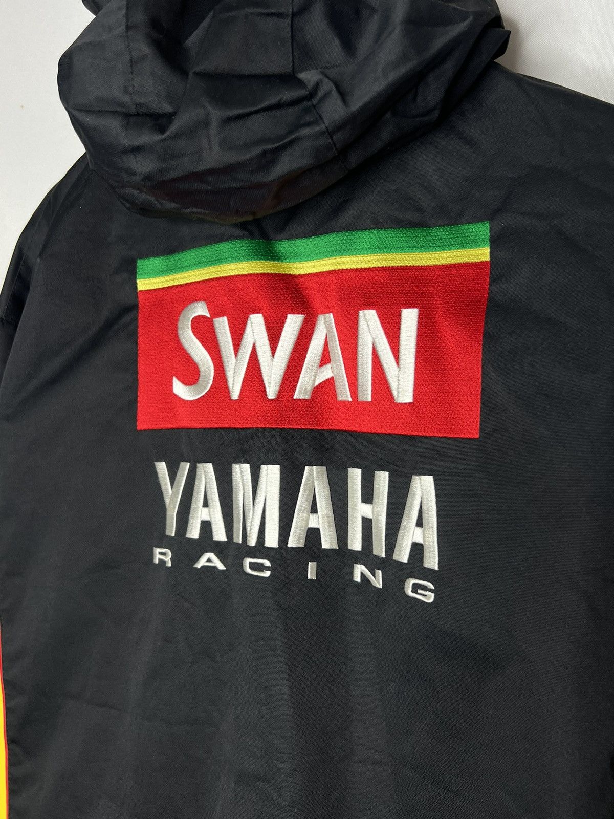 Yamaha 🏎️ Yamaha Racing Swan Big Logo SoftShell Jacket Parka Moto 🏎️ Size US XXL / EU 58 / 5 - 3 Thumbnail