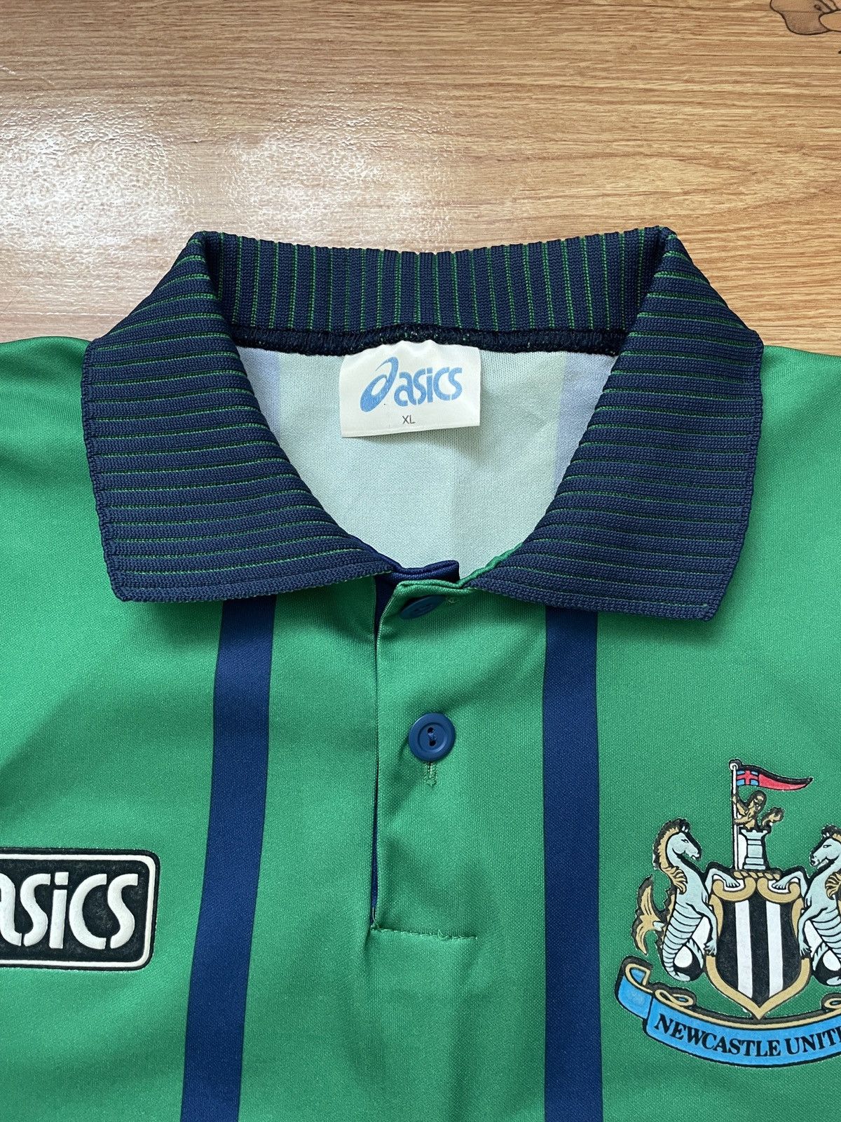 Asics NEWCASTLE UNITED 1994 1995 AWAY FOOTBALL SOCCER JERSEY ASICS Size US XL / EU 56 / 4 - 7 Thumbnail