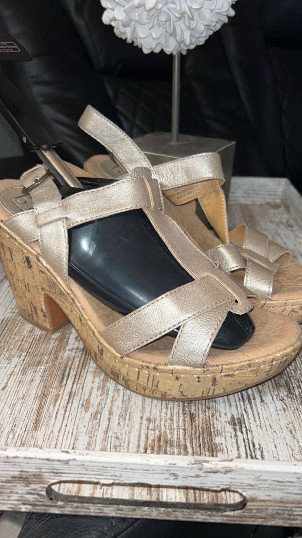 Other Women's B.O.C. Born Concept Gold Cork Wedge Sandals Size 9.5 Size US 9 / IT 39 - 1 Thumbnail