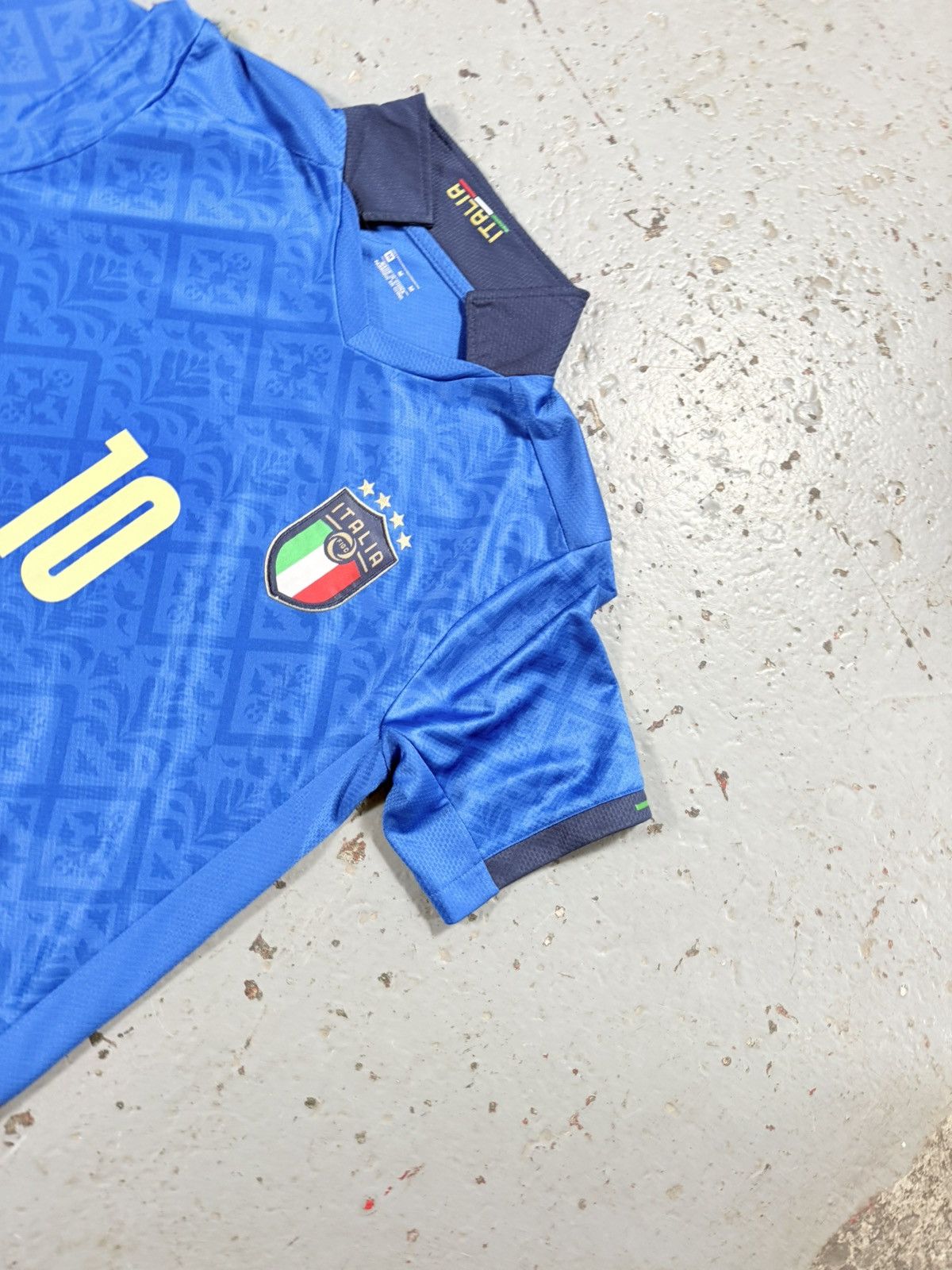 Other Classic Italia Soccer Futbol Jersey Size US M / EU 48-50 / 2 - 2 Thumbnail