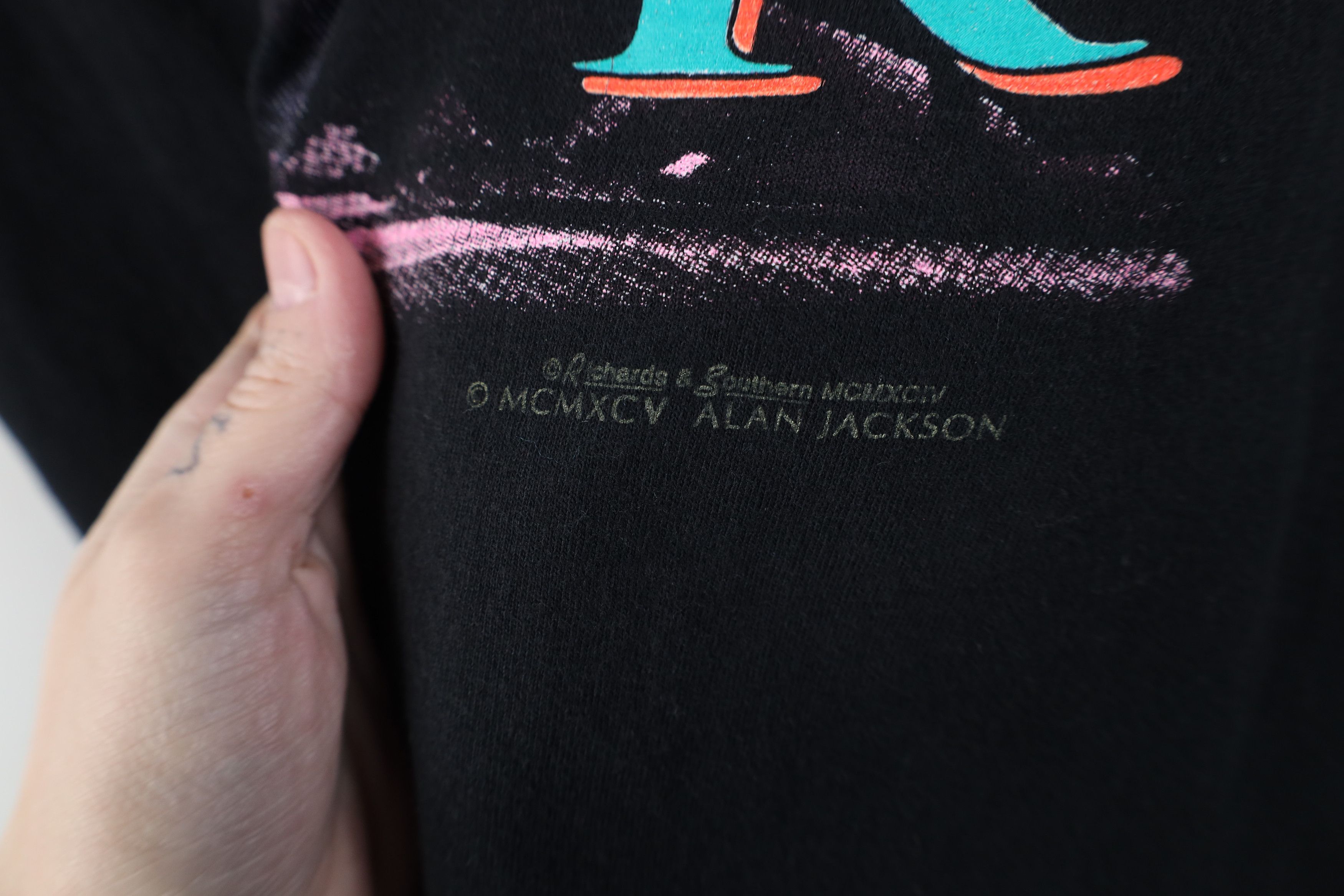 Vintage Vintage 90s On Tour Alan Jackson Country Band T-Shirt USA Size L / US 10 / IT 46 - 14 Thumbnail