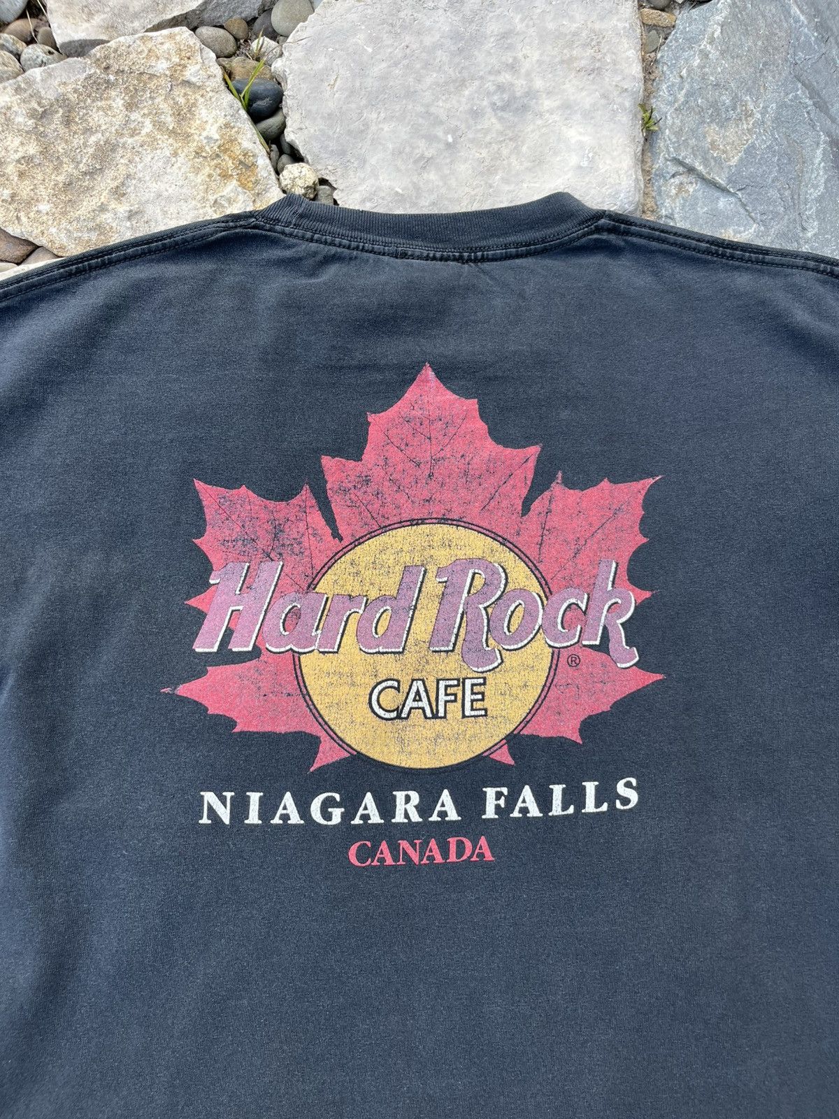 Hard Rock Cafe × Vintage Vintage Hard Rock Cafe Niagara Falls Canada maple leaf tee Size US XL / EU 56 / 4 - 14 Thumbnail